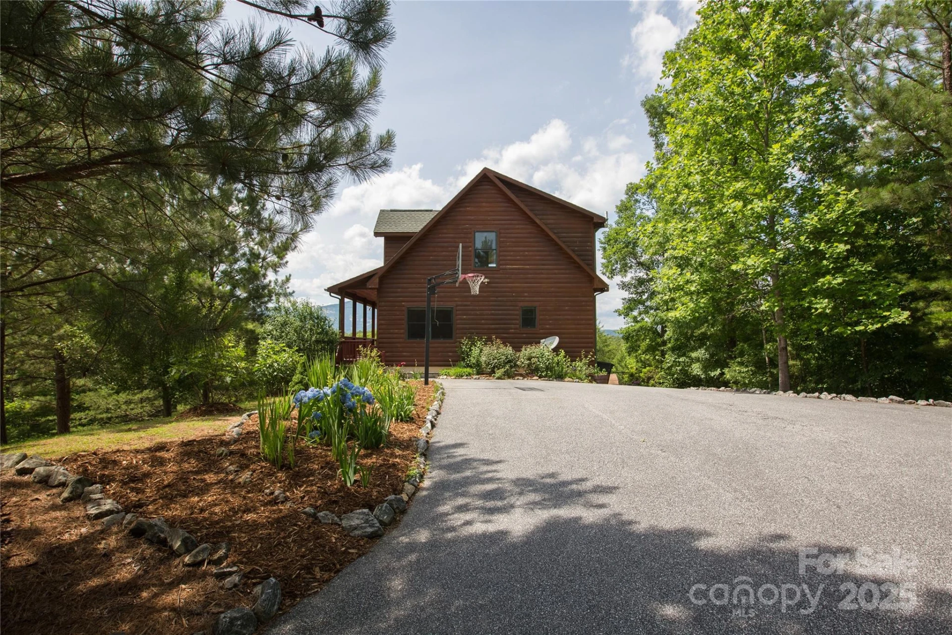 206 Legend Drive - Photo 3