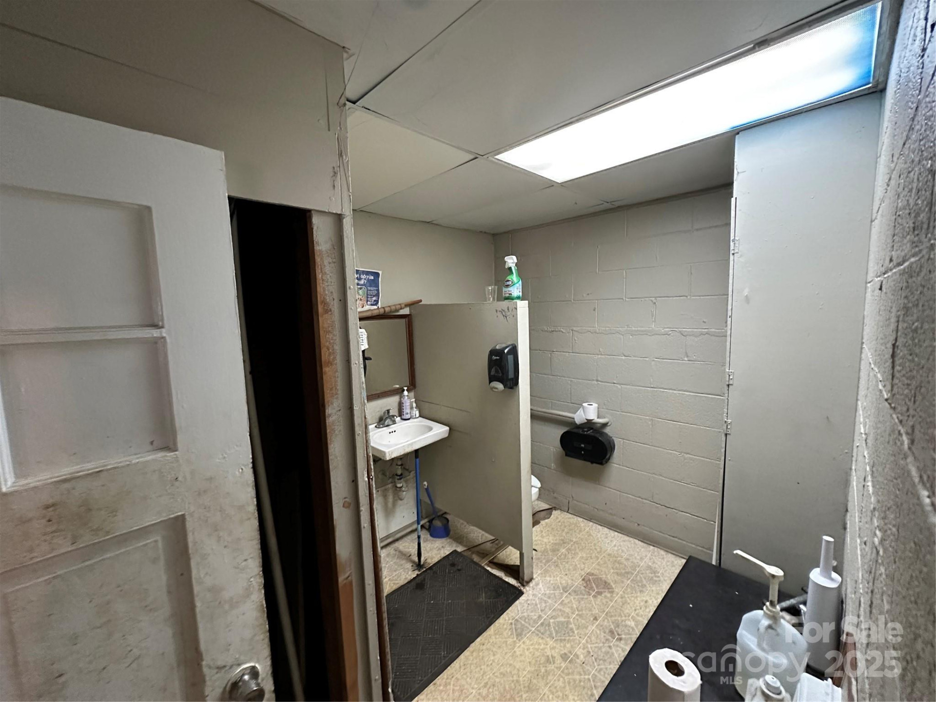 410 Fleming Drive - Photo 41