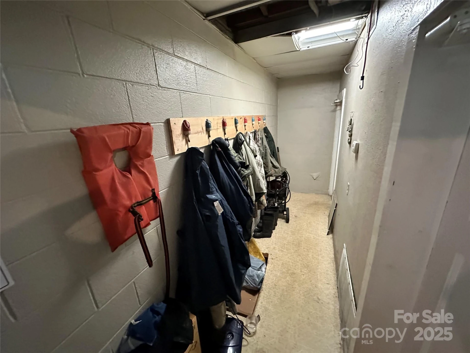 410 Fleming Drive - Photo 43