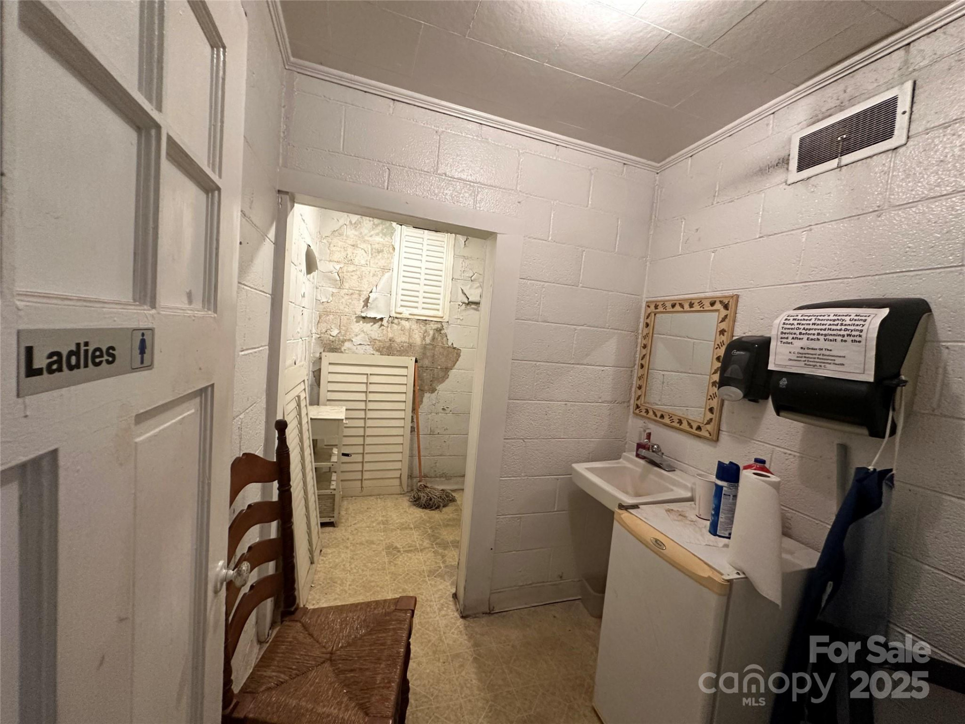 410 Fleming Drive - Photo 44