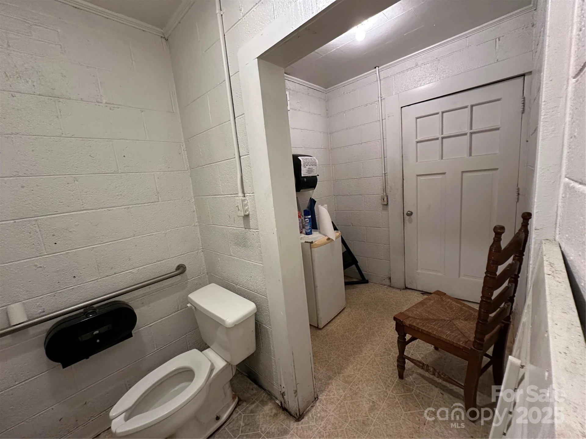 410 Fleming Drive - Photo 45