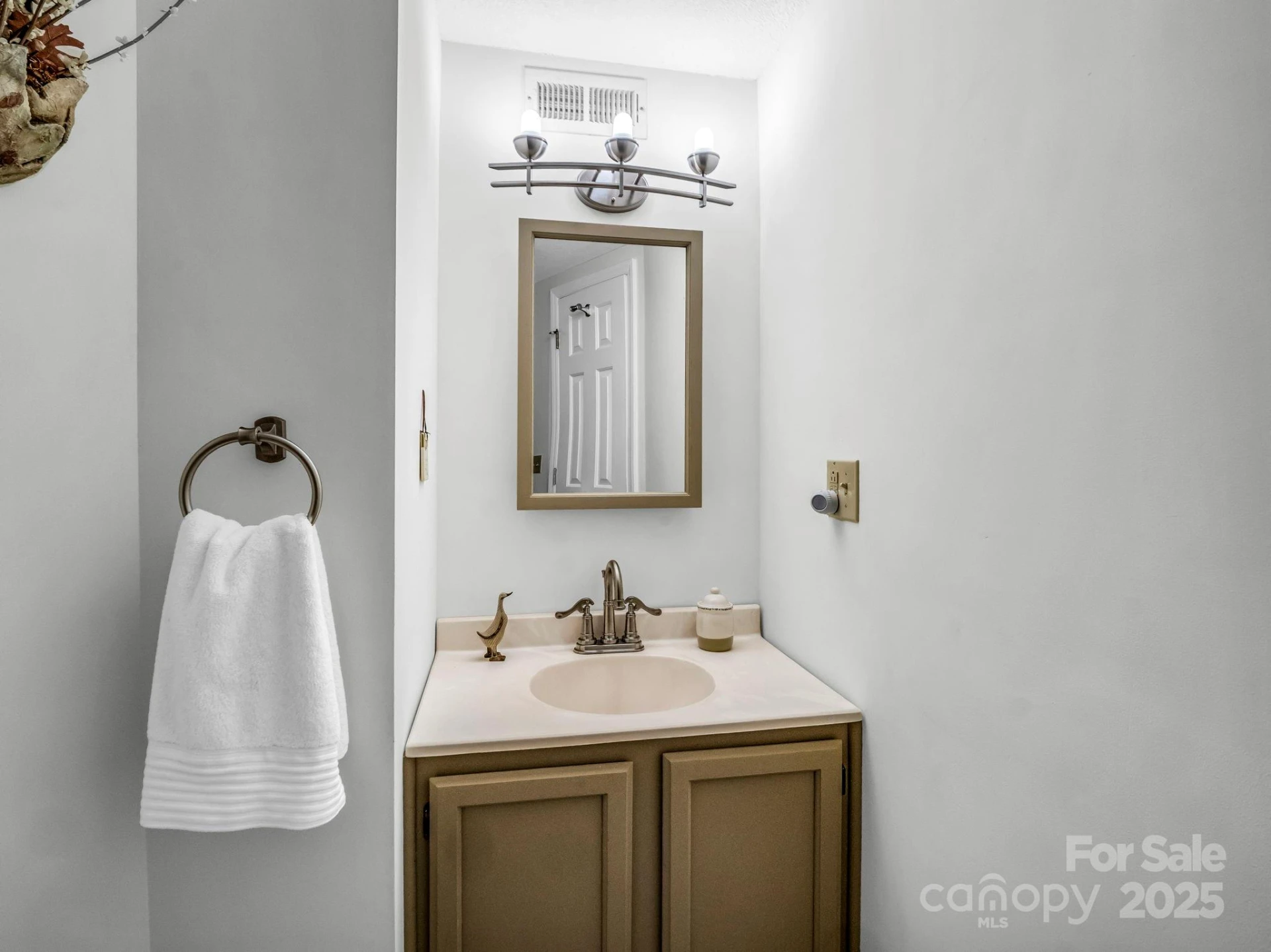 193 Downing Place #36 (MBL 539 5 38) - Photo 39
