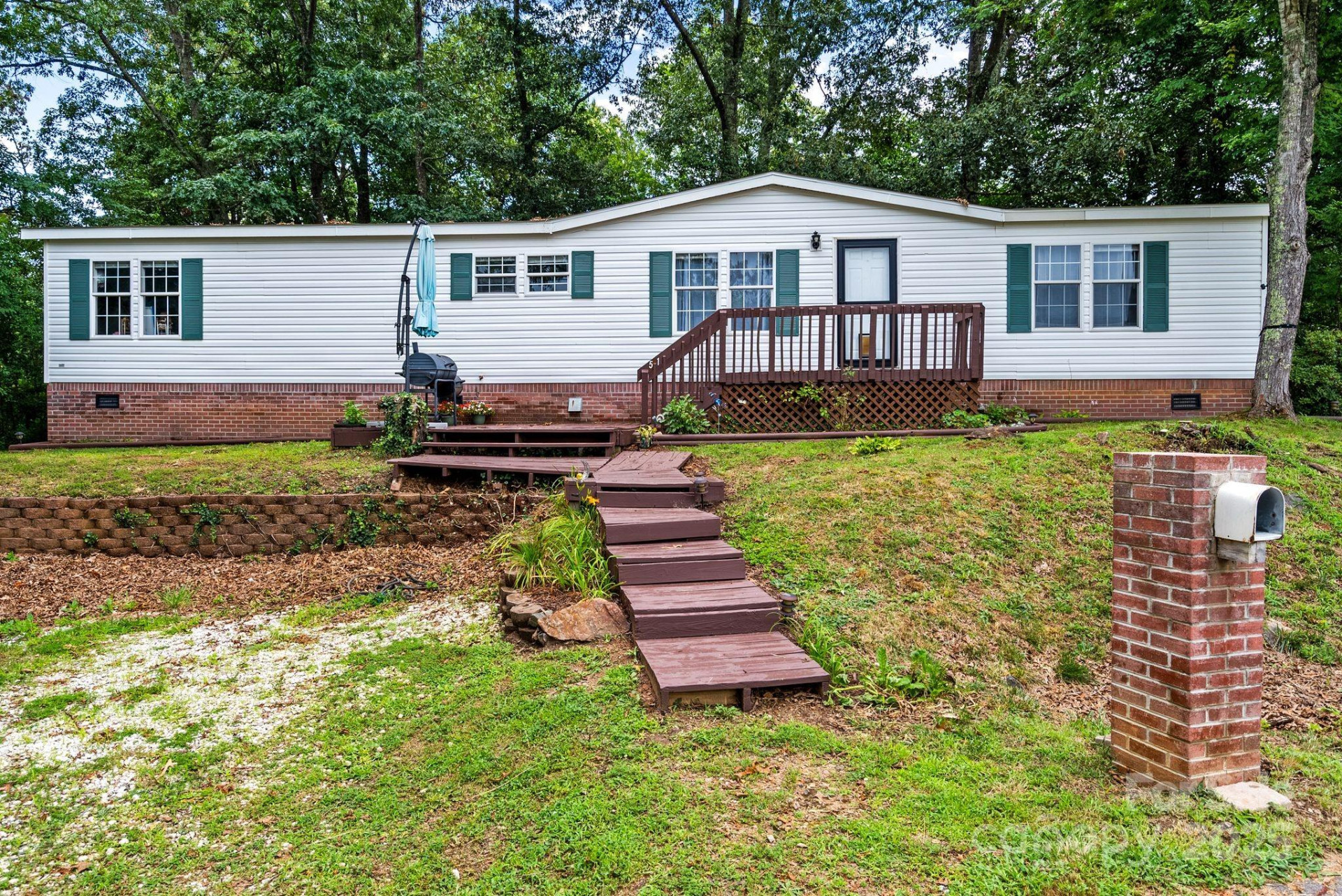 51 Farmstead Road - Photo 4