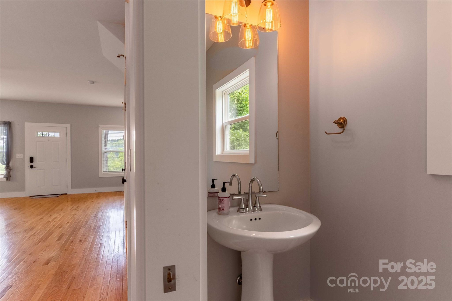 5 Koenig Way - Photo 14