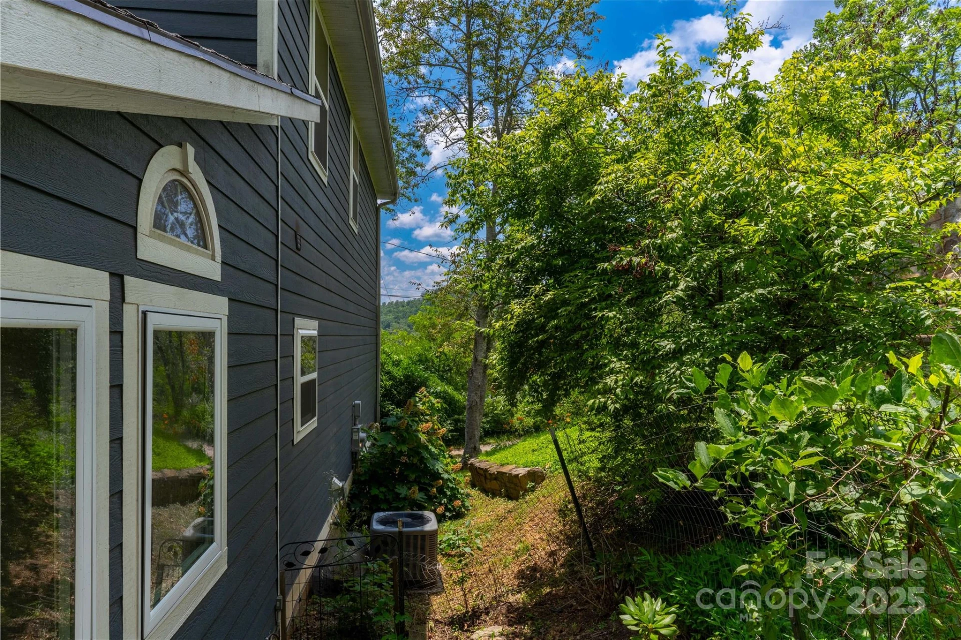5 Koenig Way - Photo 8