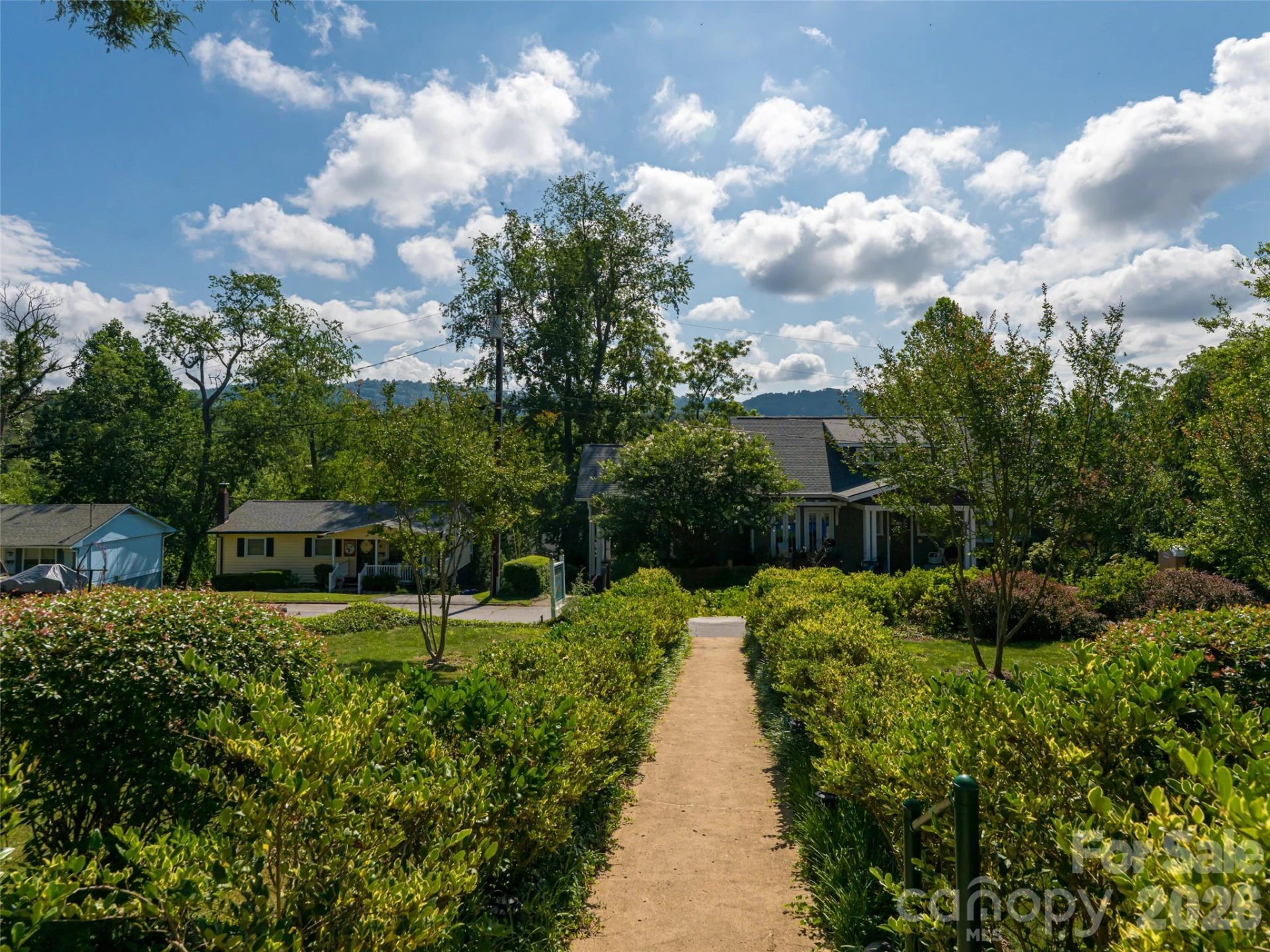 46 Cumberland Circle - Photo 2