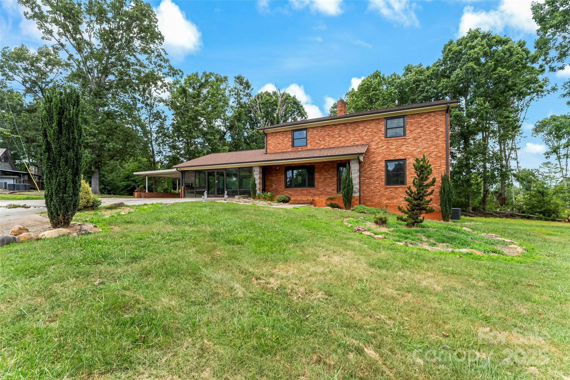107 Dale Circle - Photo 2