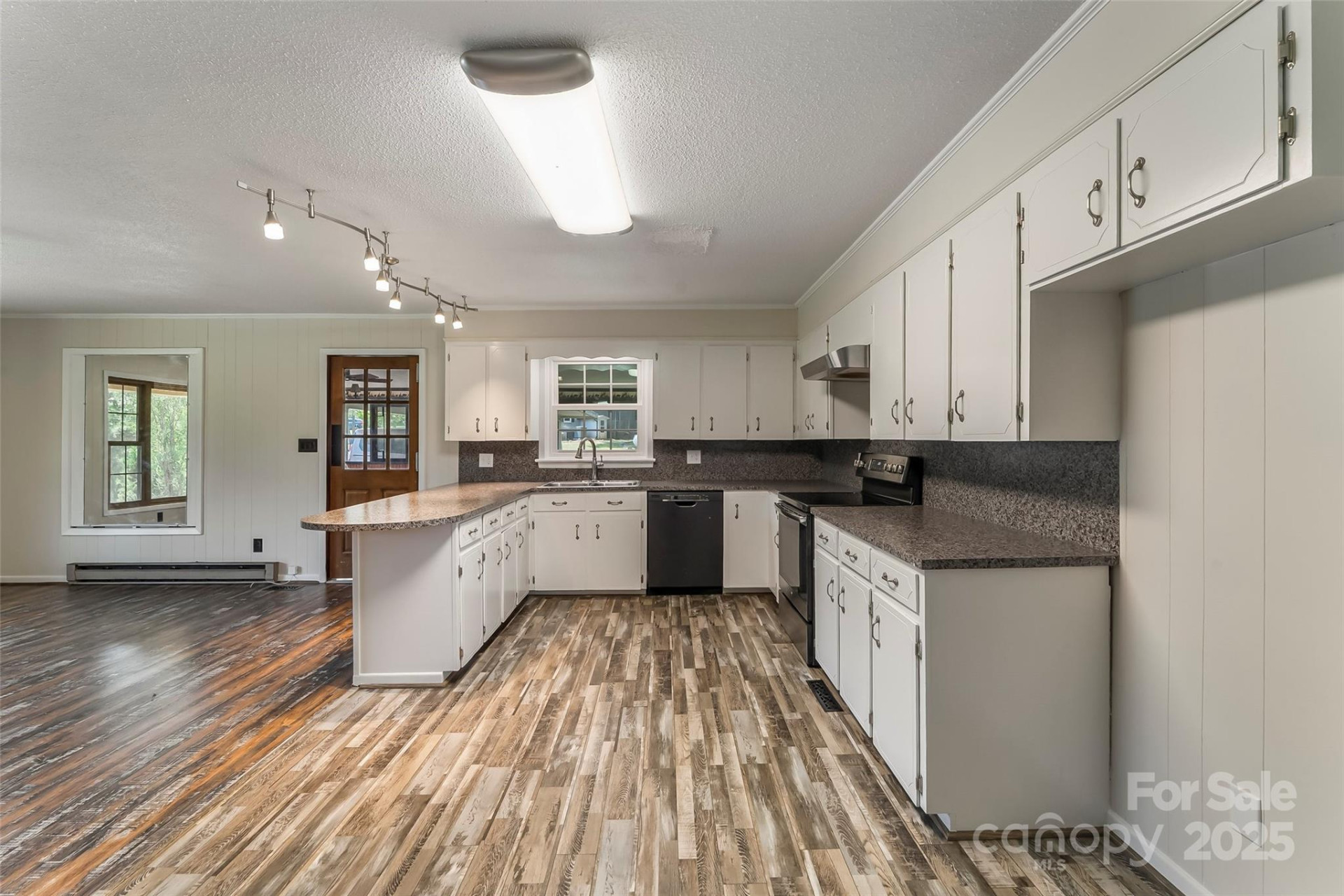 107 Dale Circle - Photo 10