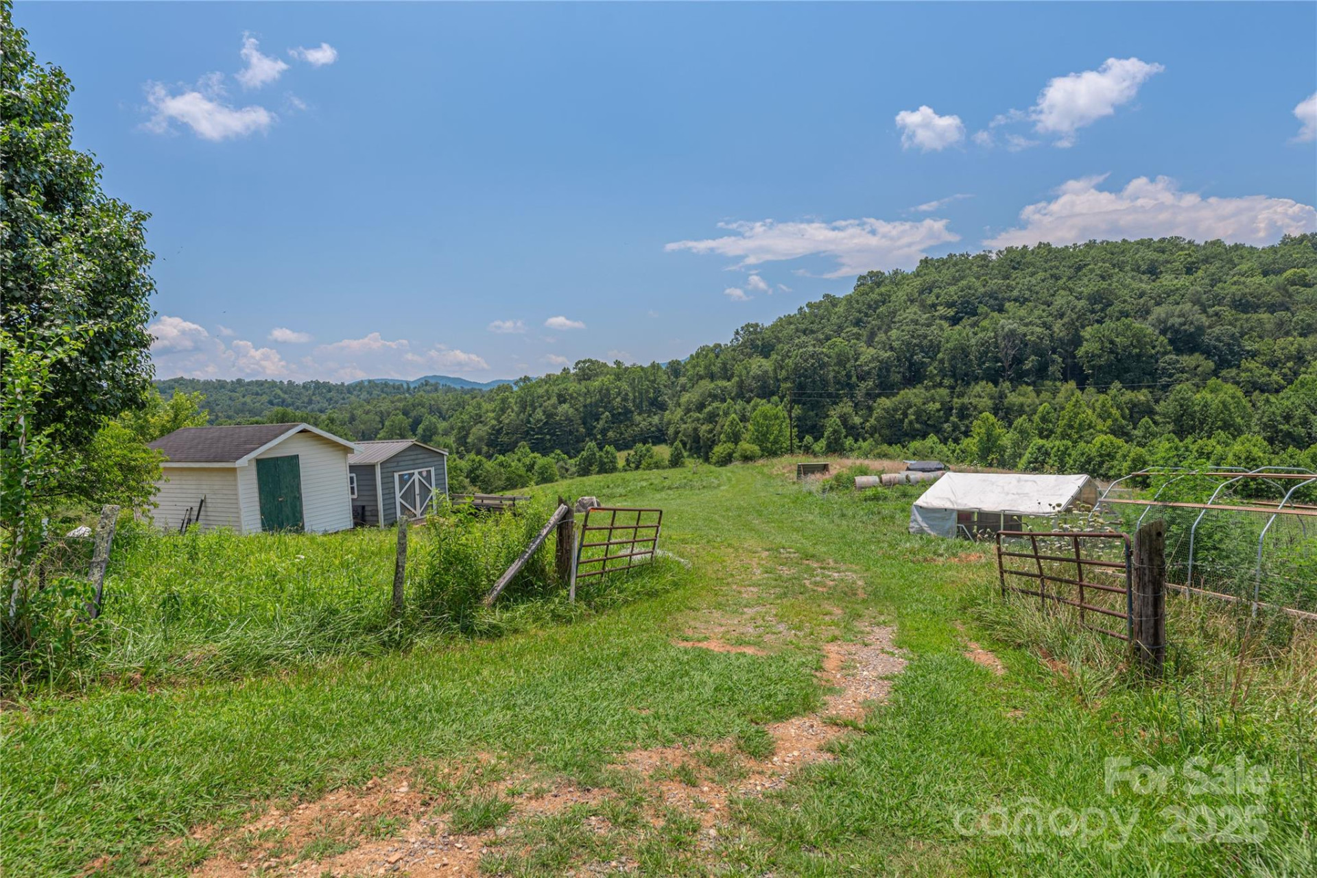 1304 Souther Road - Photo 30