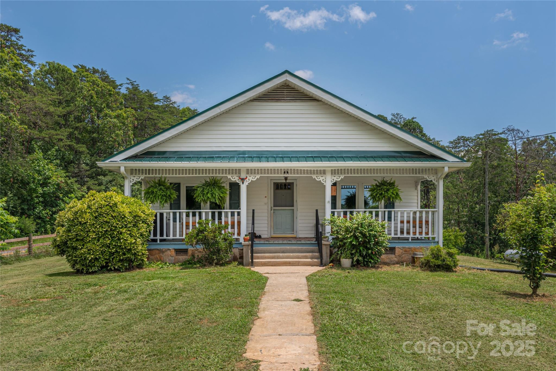 1304 Souther Road - Photo 4