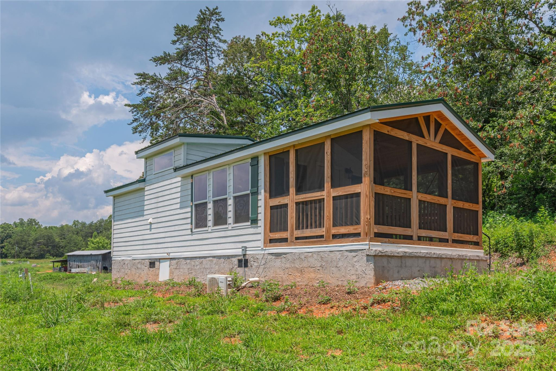1304 Souther Road - Photo 35