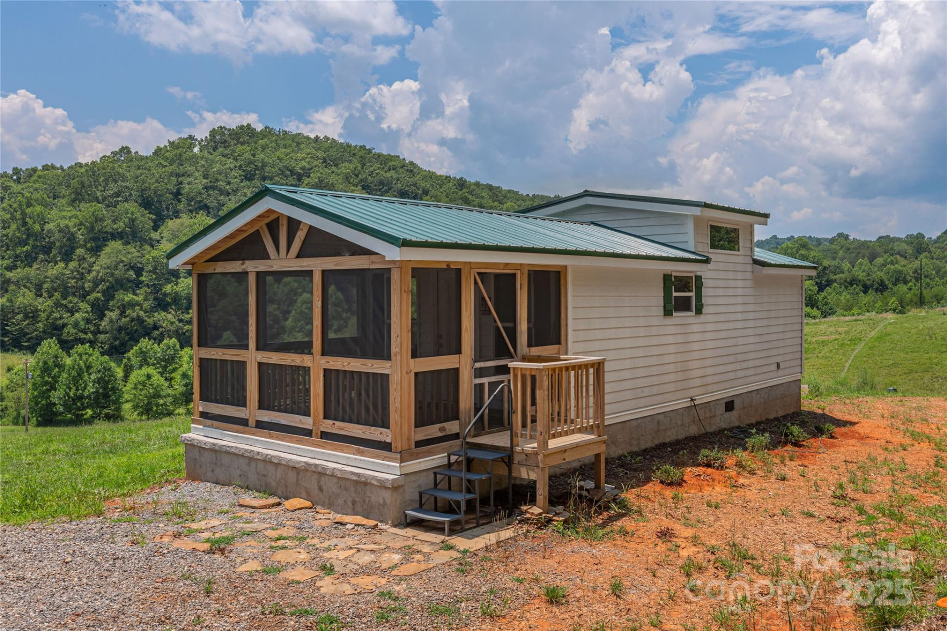 1304 Souther Road - Photo 5
