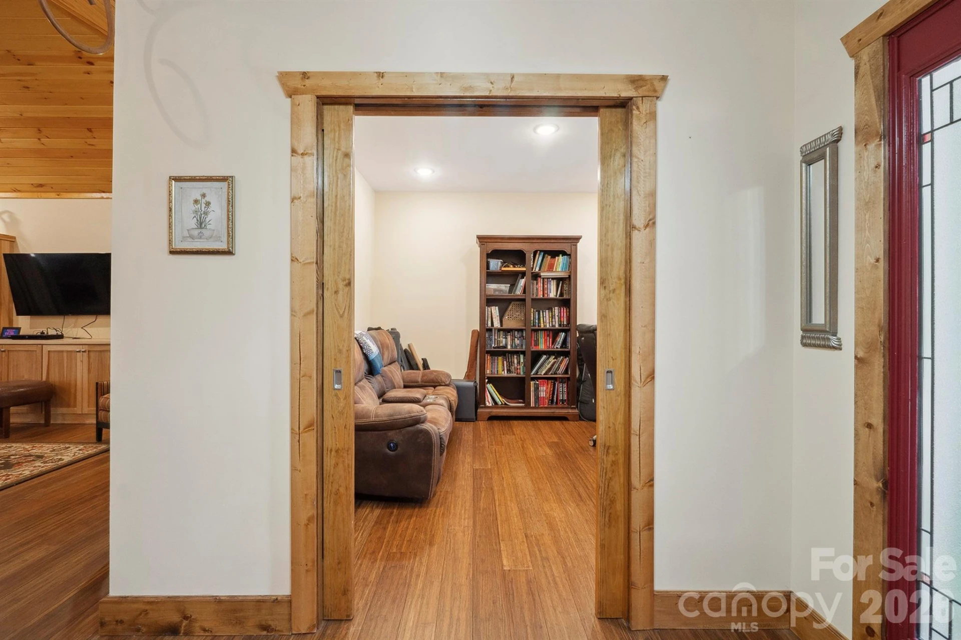 225 Henrys Glen Drive - Photo 11