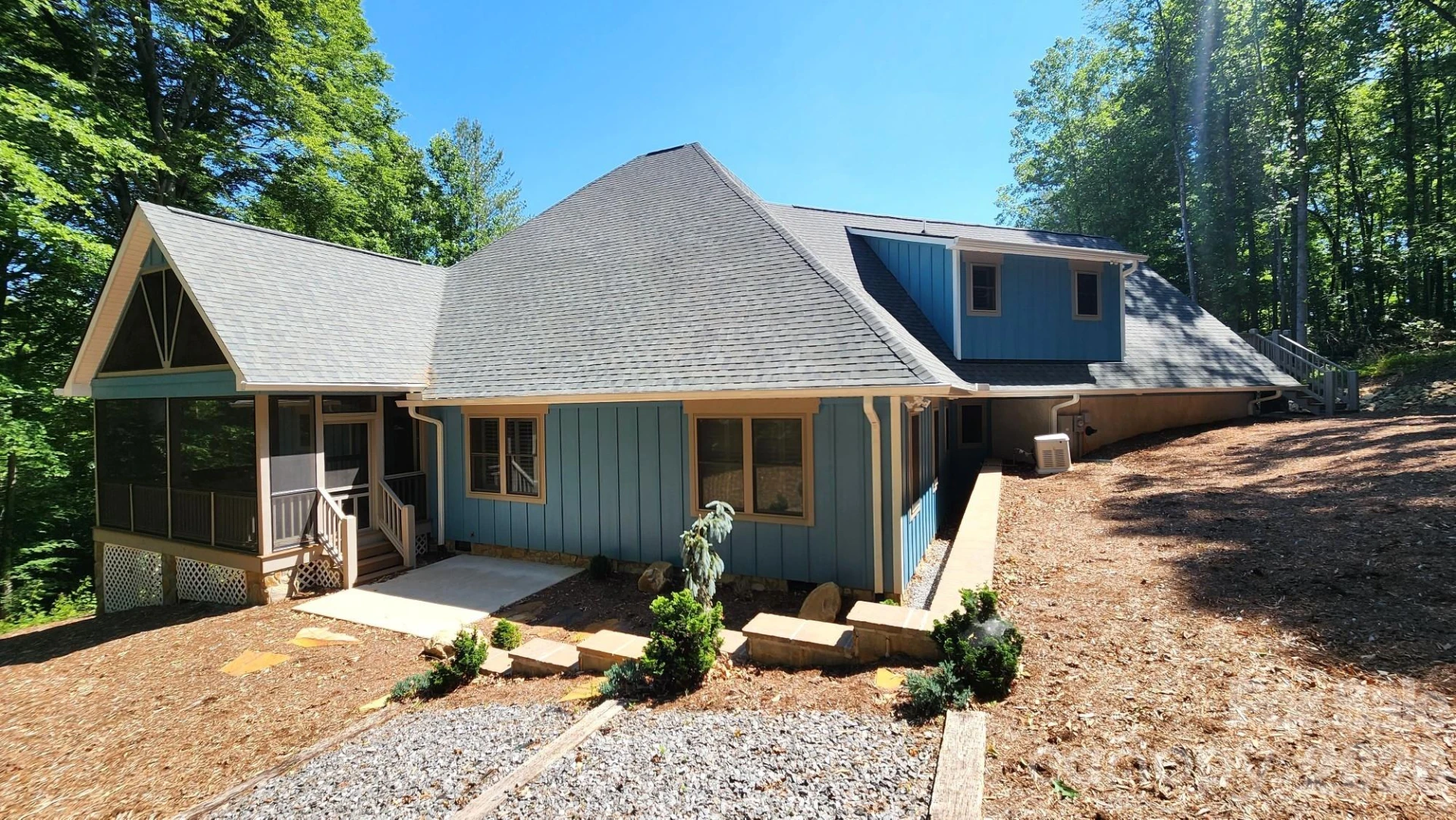 225 Henrys Glen Drive - Photo 3