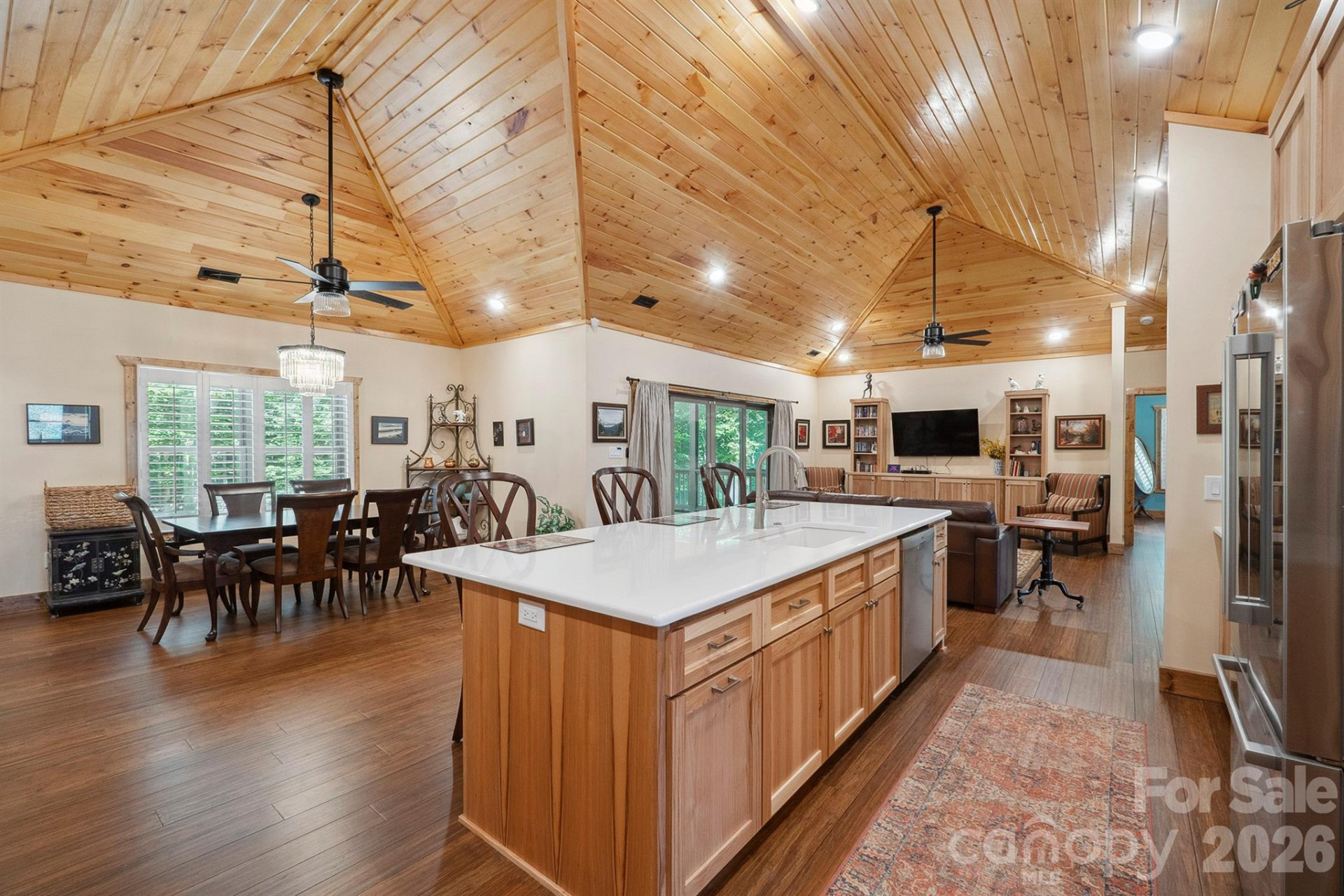 225 Henrys Glen Drive - Photo 4