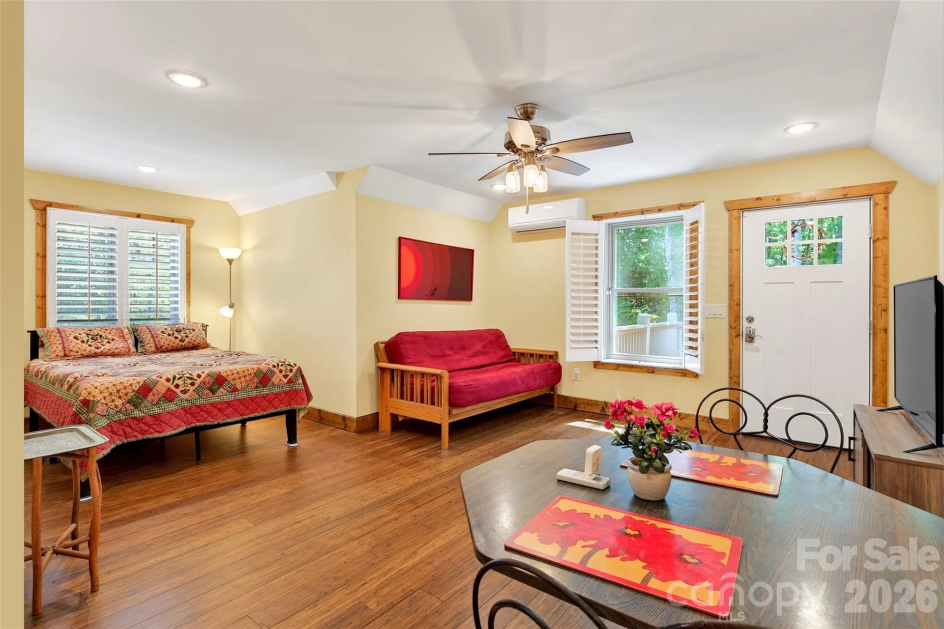 225 Henrys Glen Drive - Photo 41