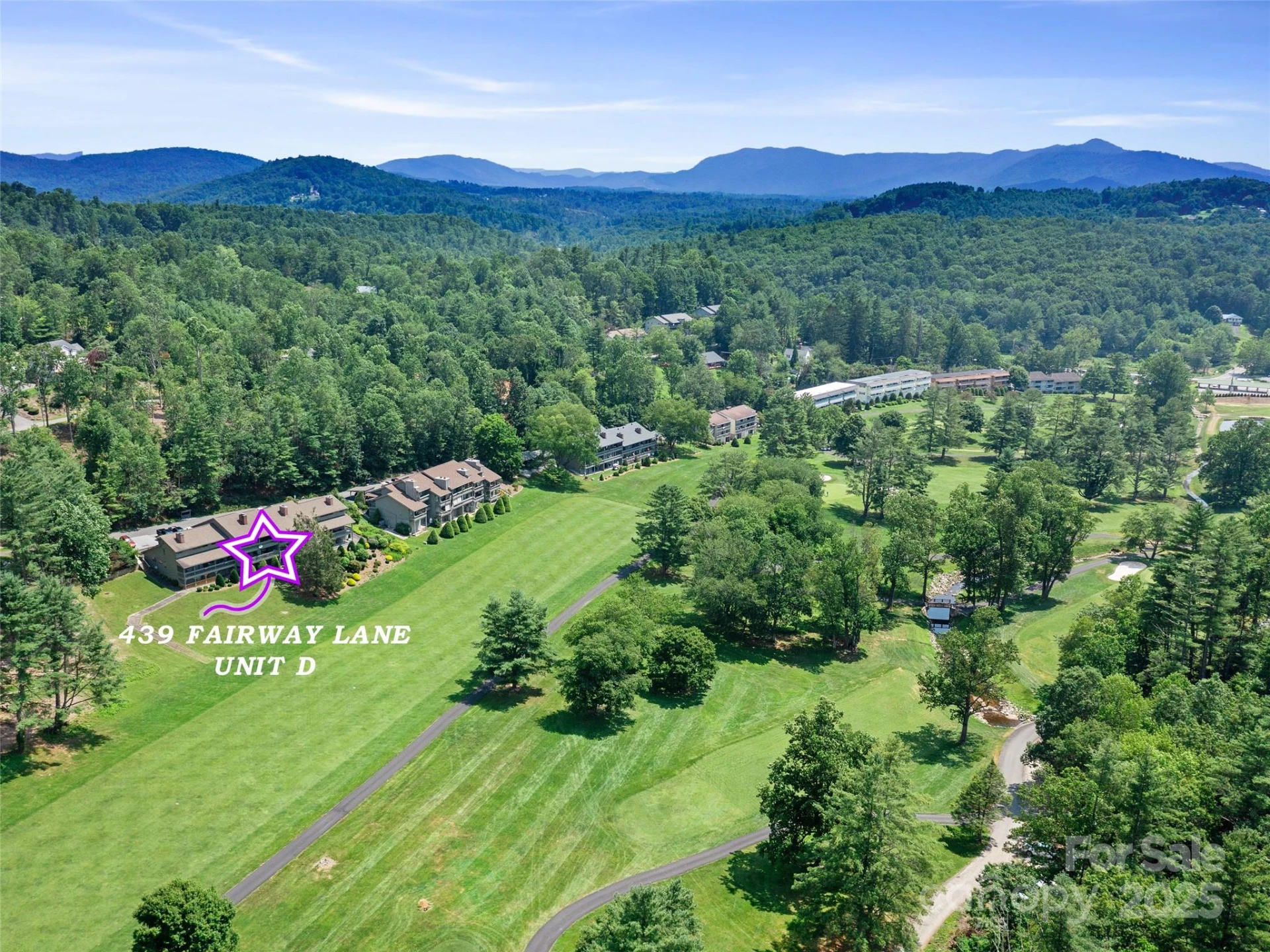 439 Fairway Lane - Photo 2