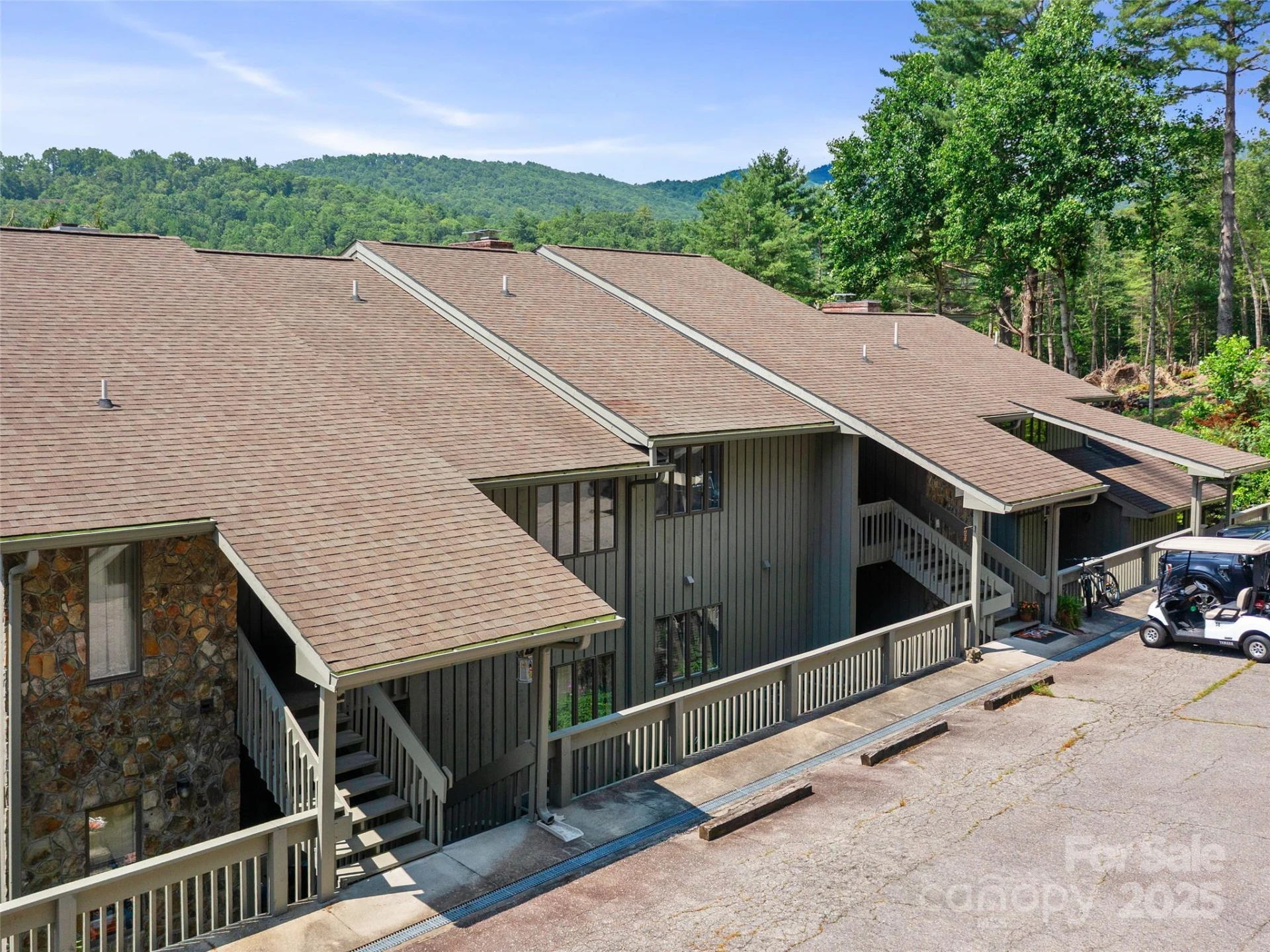 439 Fairway Lane - Photo 11