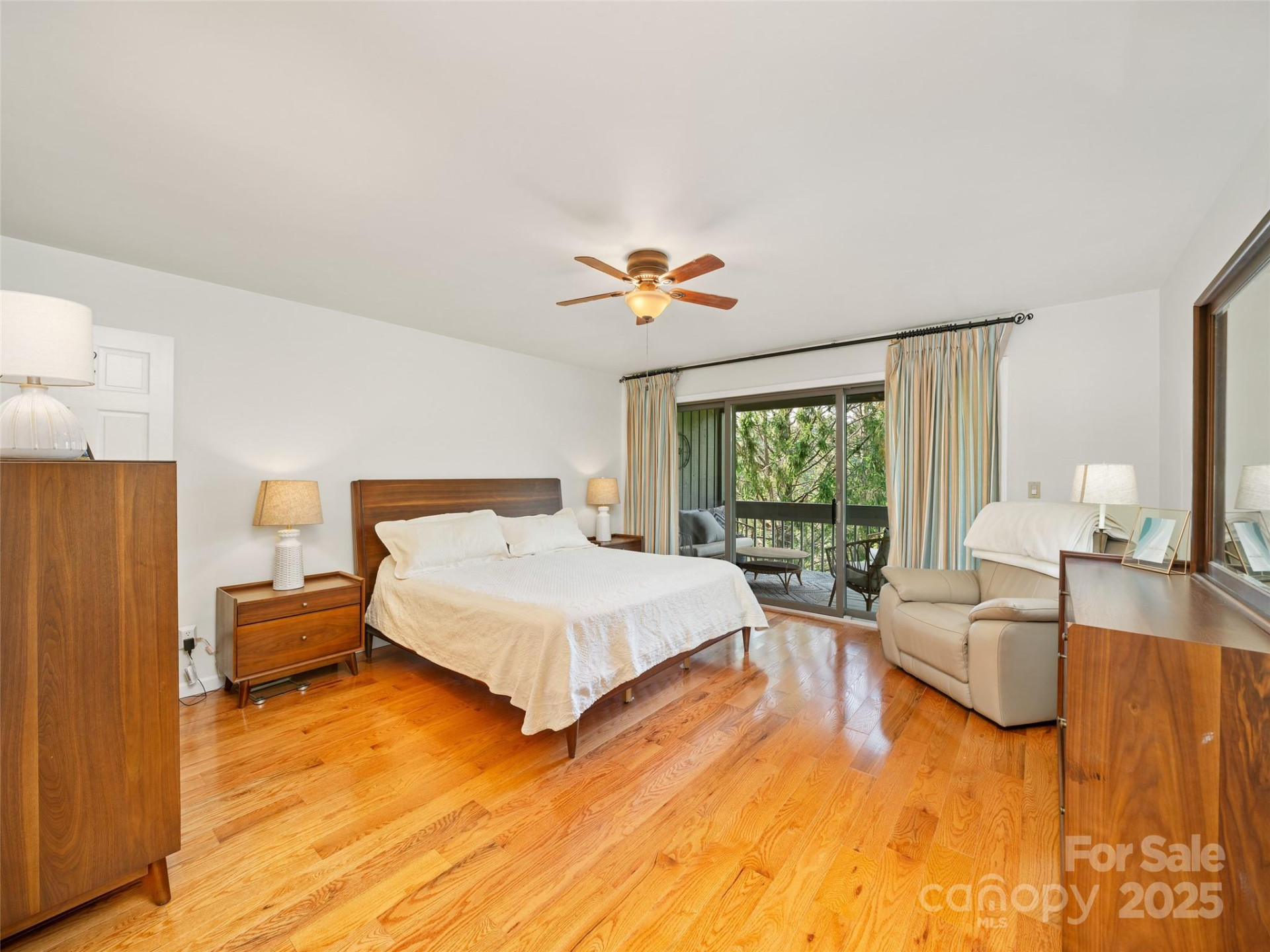 439 Fairway Lane - Photo 14