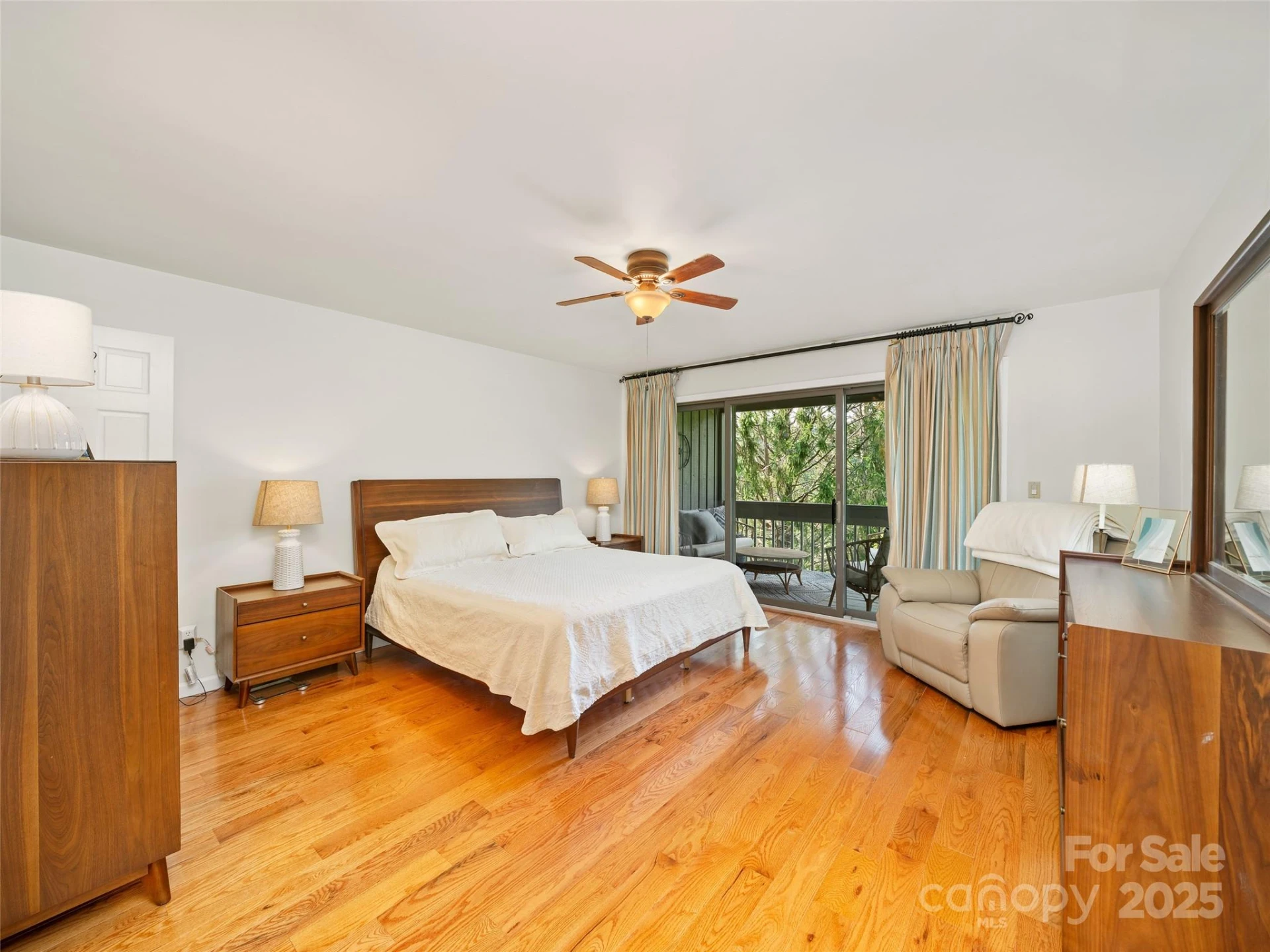 439 Fairway Lane - Photo 14