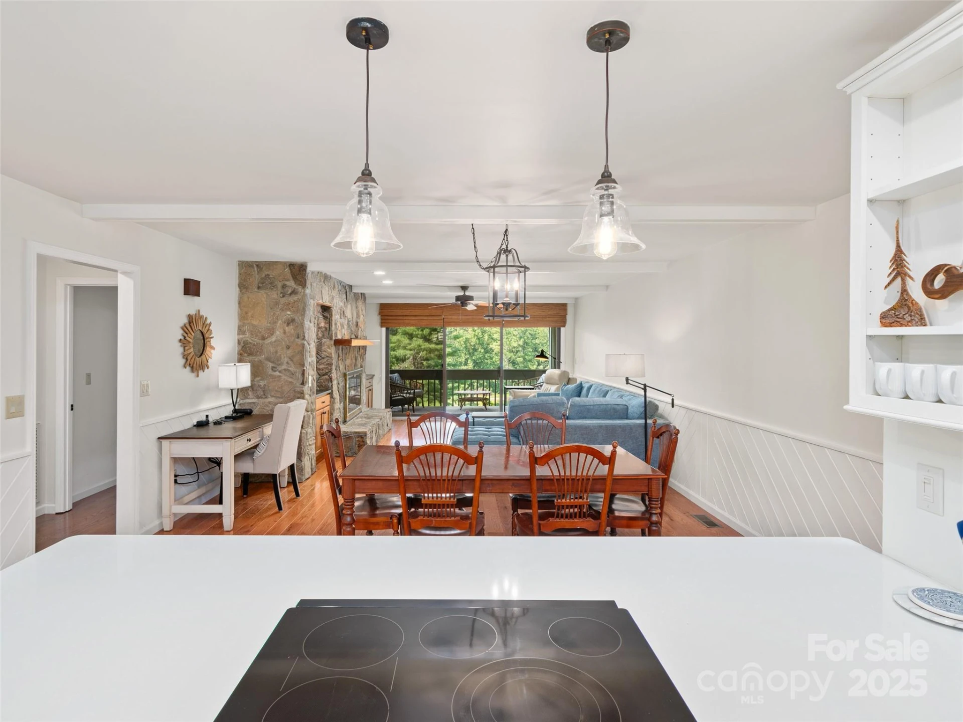 439 Fairway Lane - Photo 5