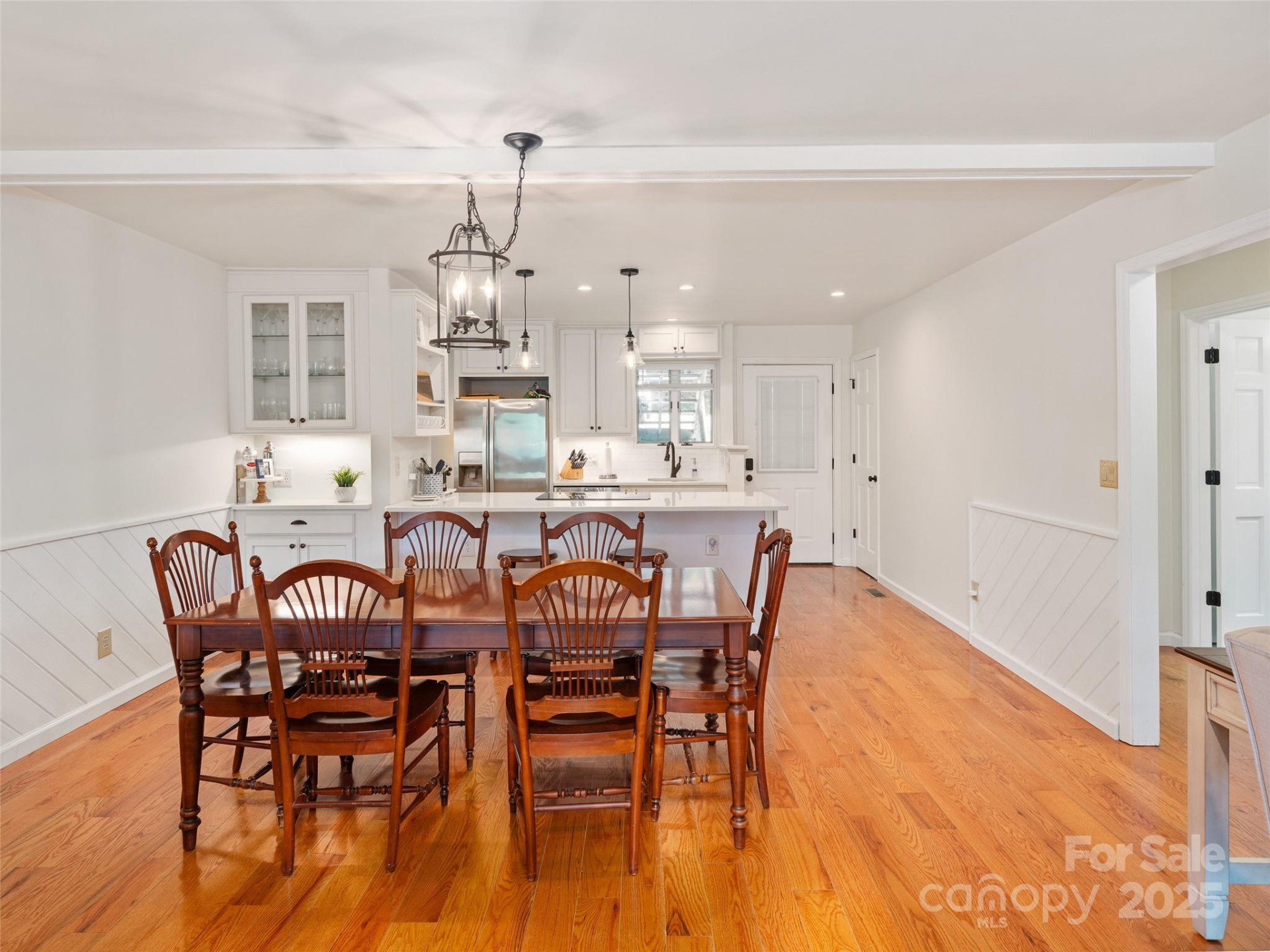 439 Fairway Lane - Photo 6