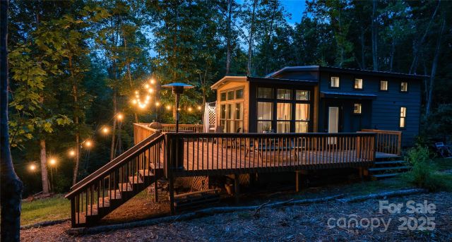 221 Summerfield Lane