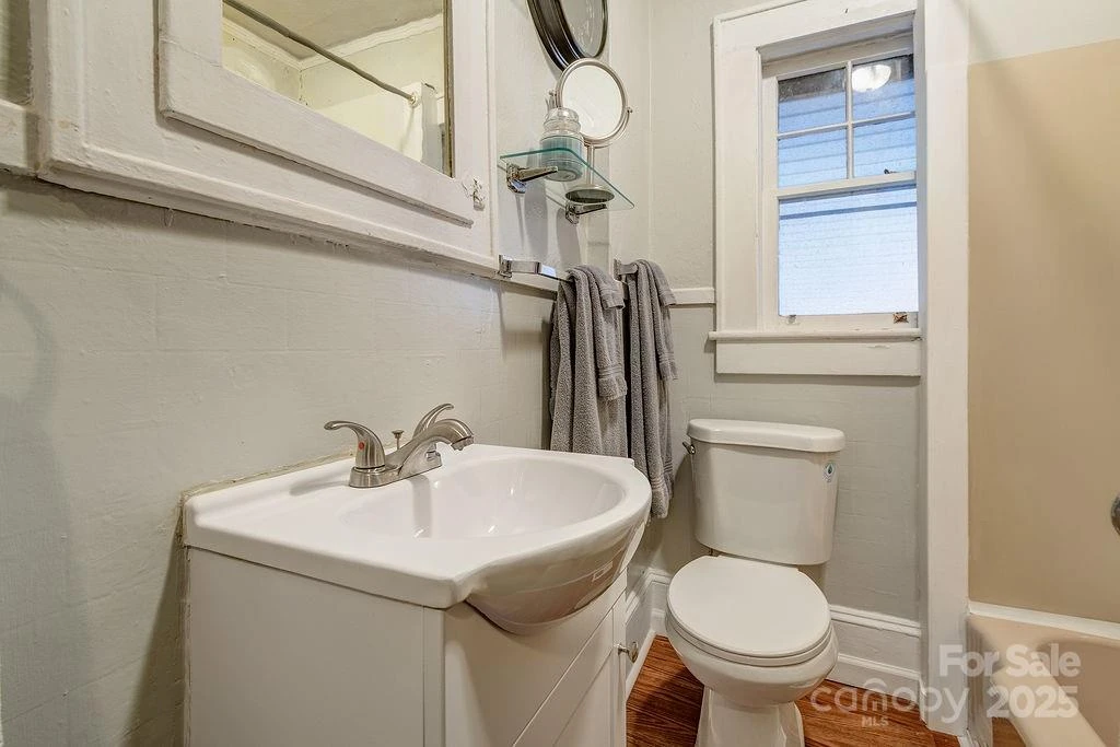 68 1/2 Nevada Avenue - Photo 13