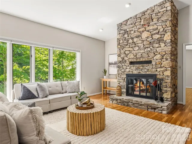 150 Sondley Parkway