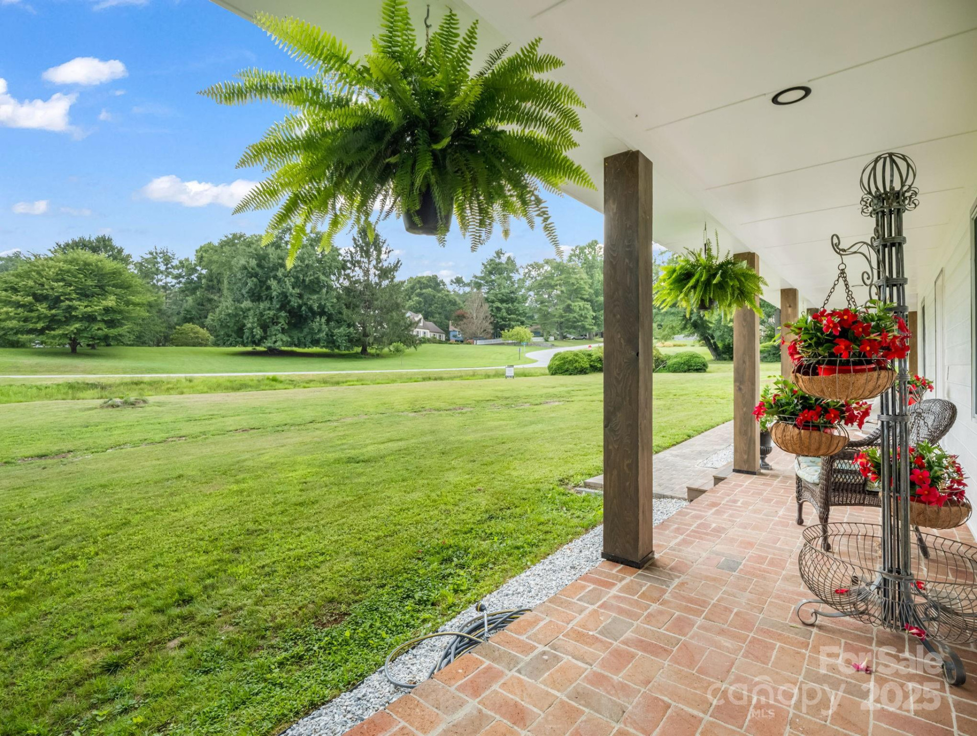 213 Raintree Drive - Photo 7