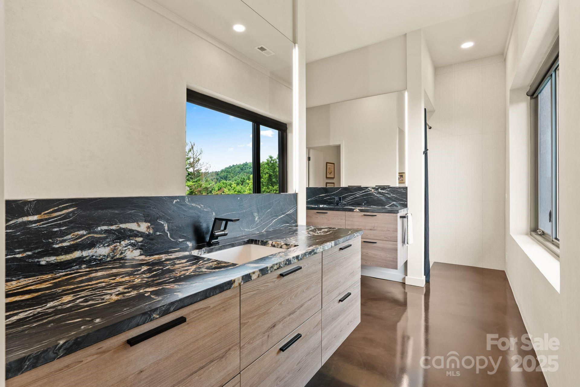 1045 & 1047 Graham Road - Photo 17