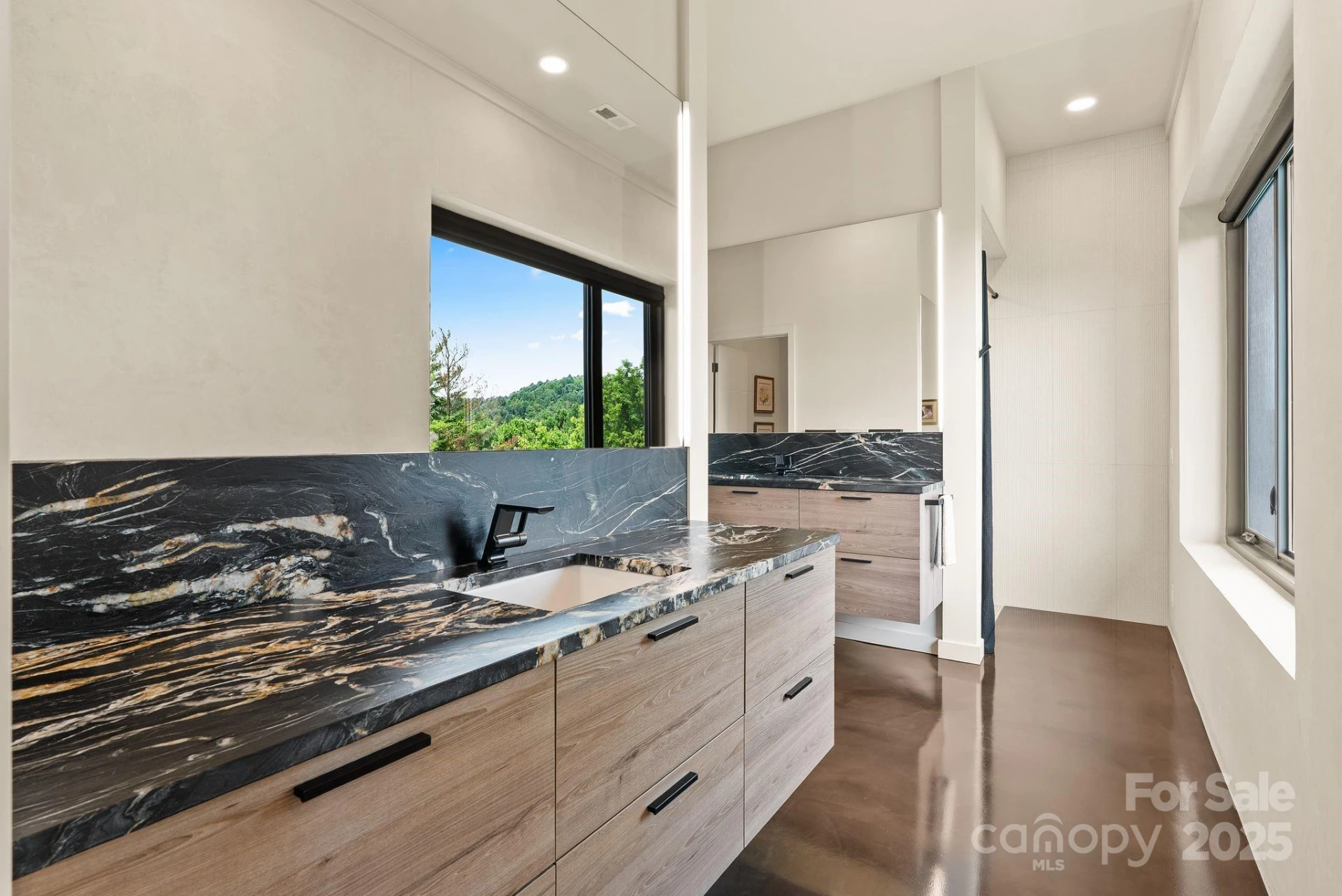 1045 & 1047 Graham Road - Photo 17