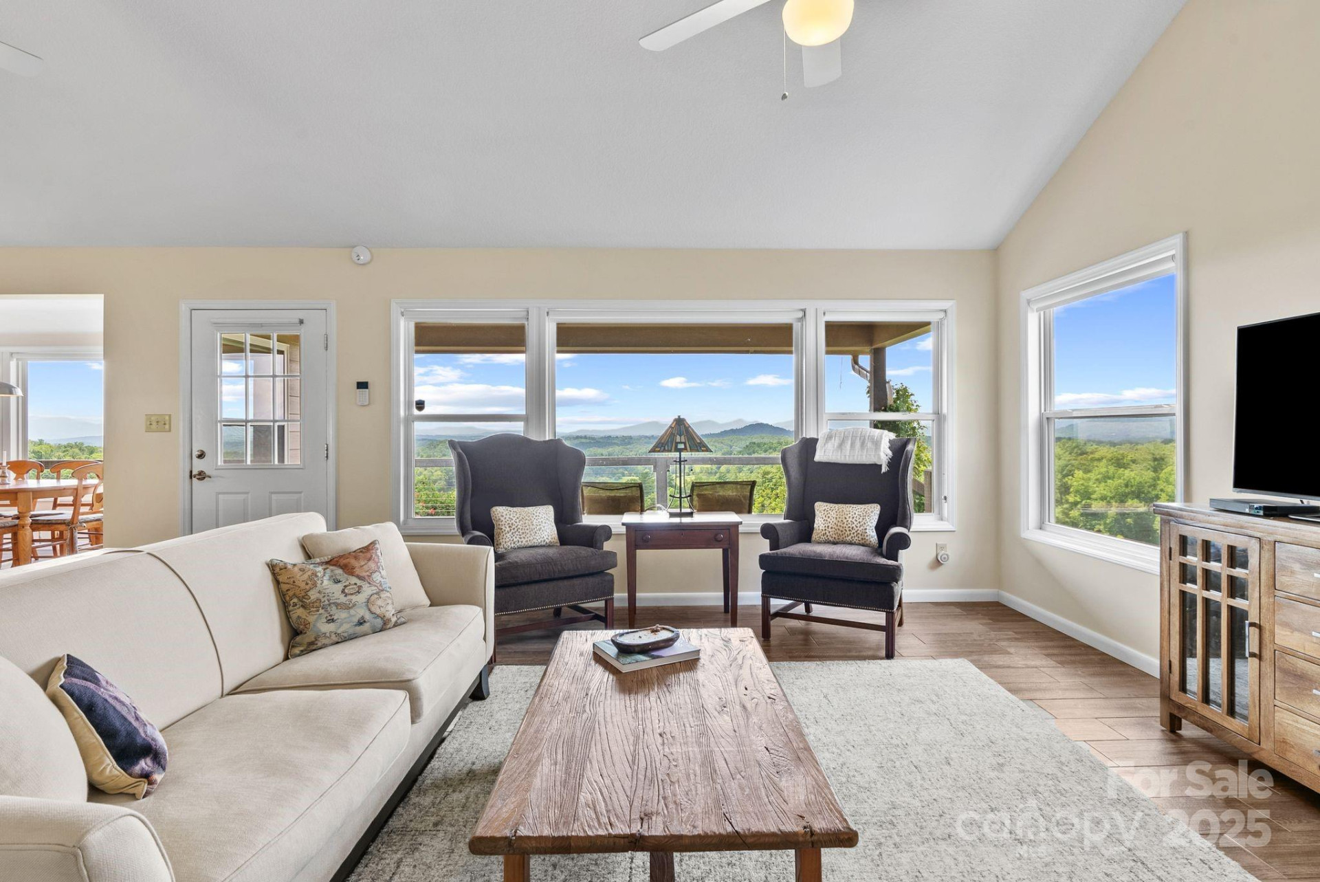 1045 & 1047 Graham Road - Photo 36