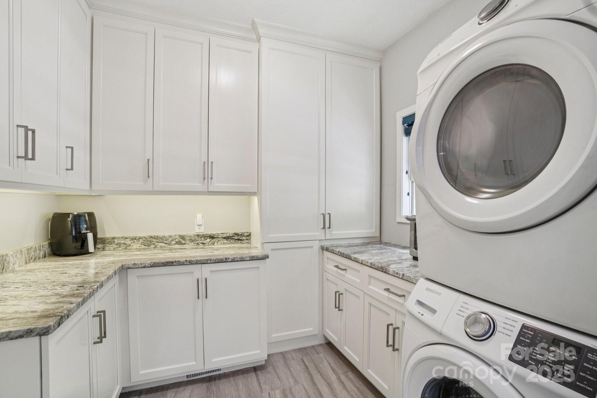 7 Higel Lane - Photo 16