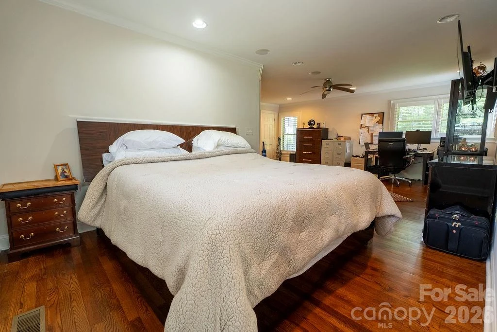 9032 Boyd Drive - Photo 33