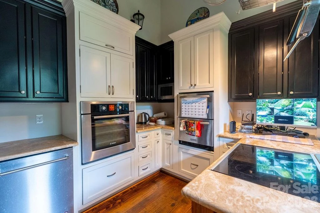9032 Boyd Drive - Photo 44