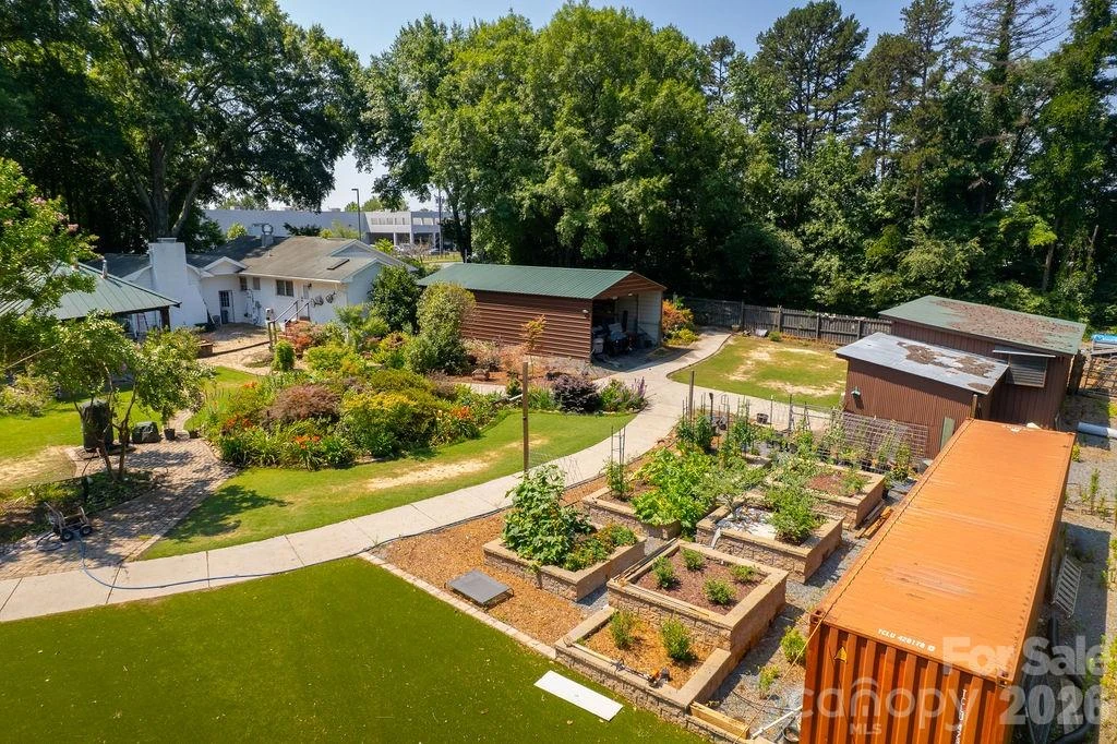 9032 Boyd Drive - Photo 7