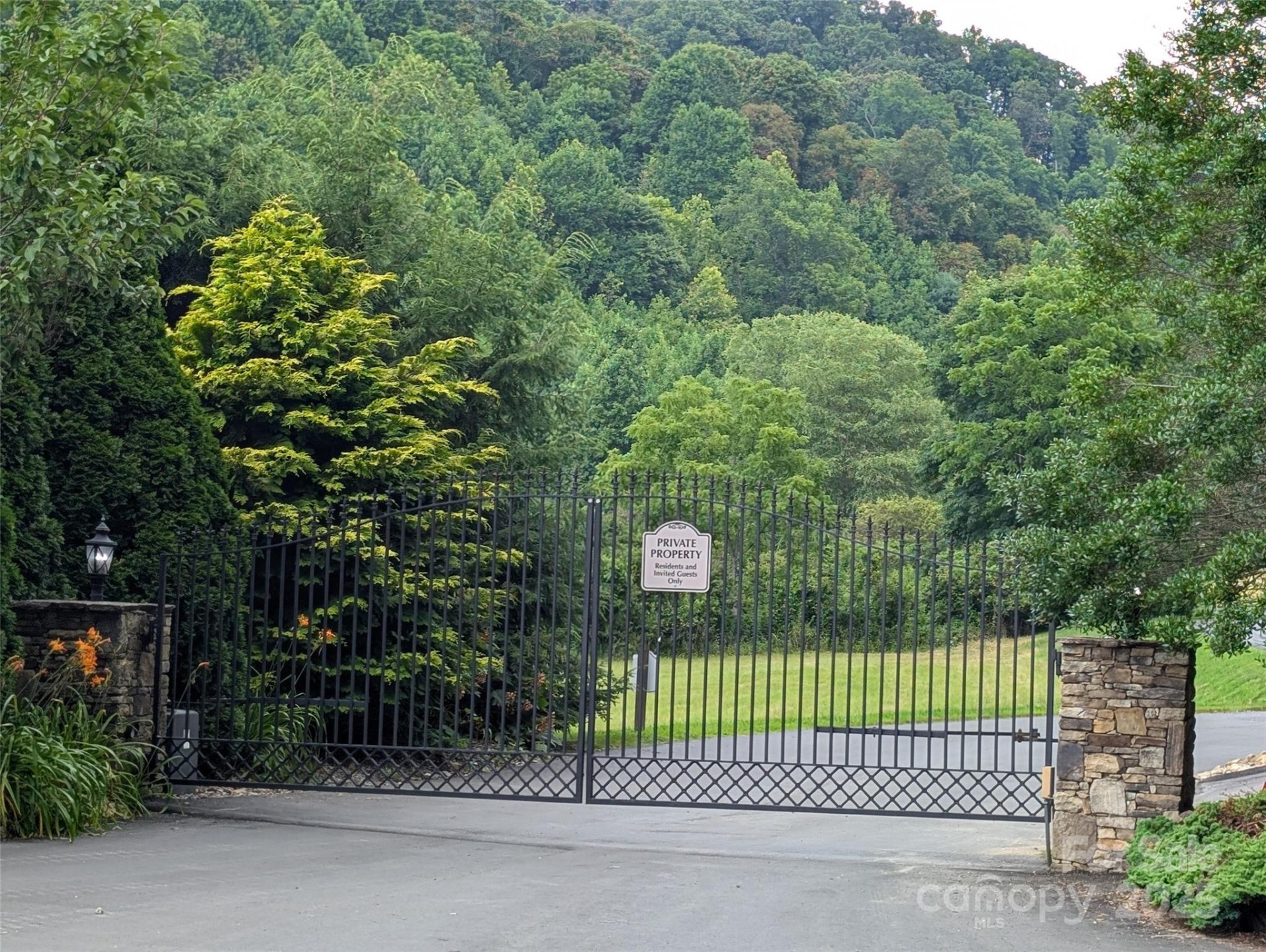 99999 Whispering Woods Path #44 - Photo 8