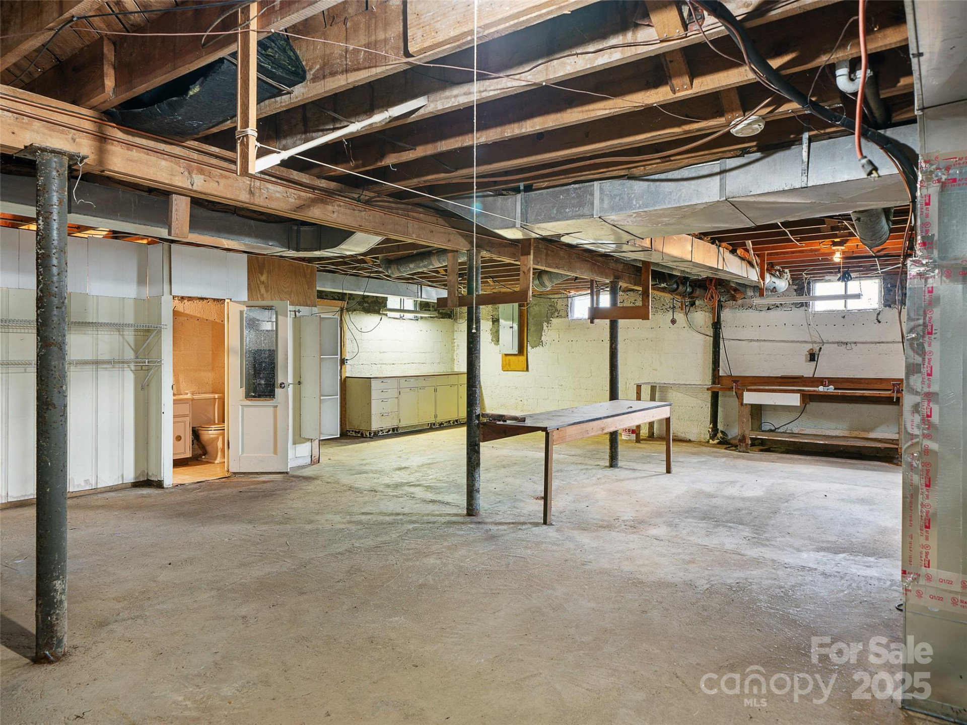 12 Robertson Street - Photo 30