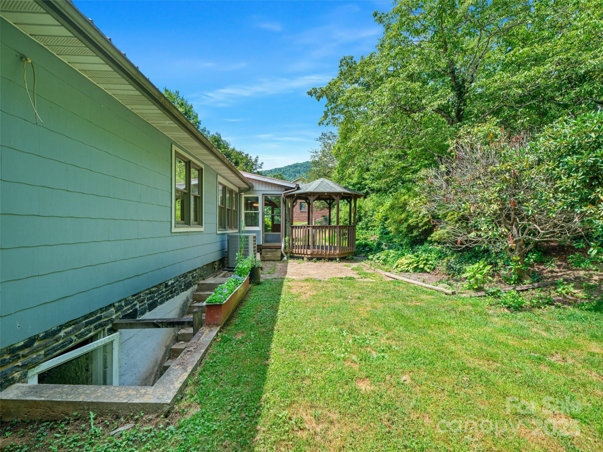 12 Robertson Street - Photo 31