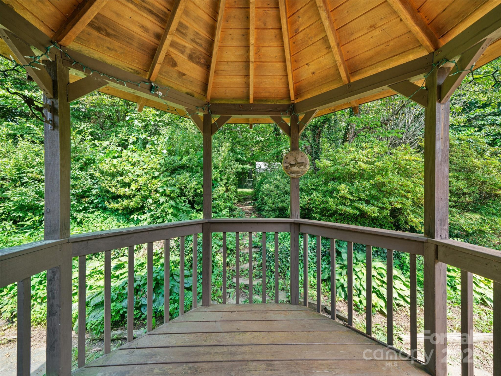 12 Robertson Street - Photo 33