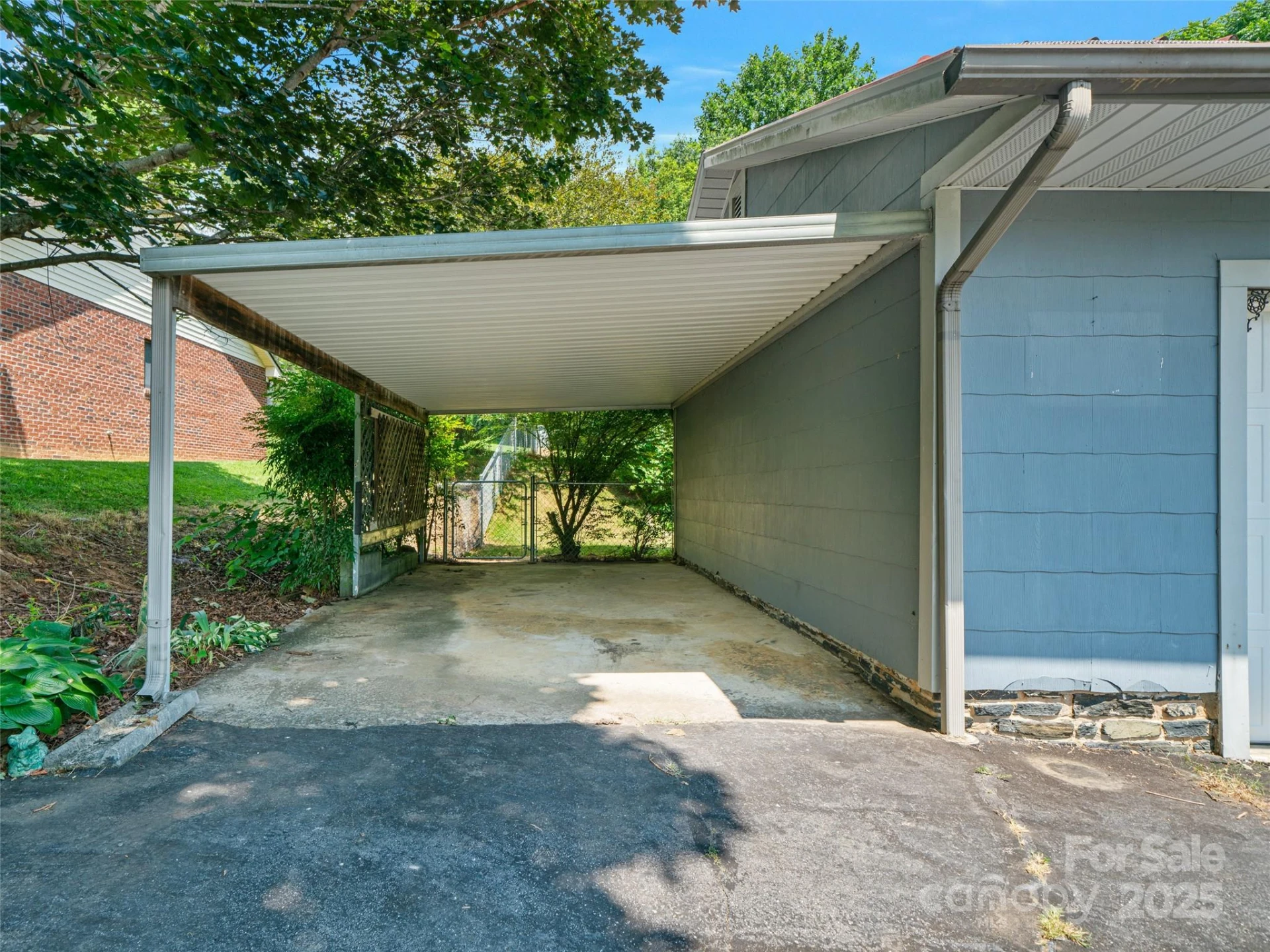12 Robertson Street - Photo 35