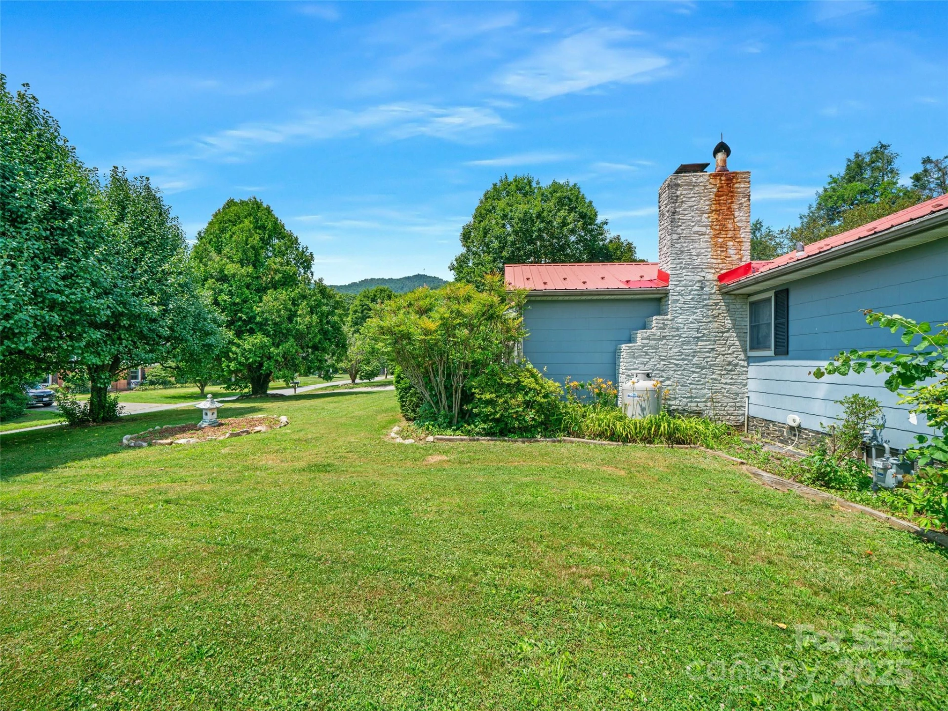 12 Robertson Street - Photo 38