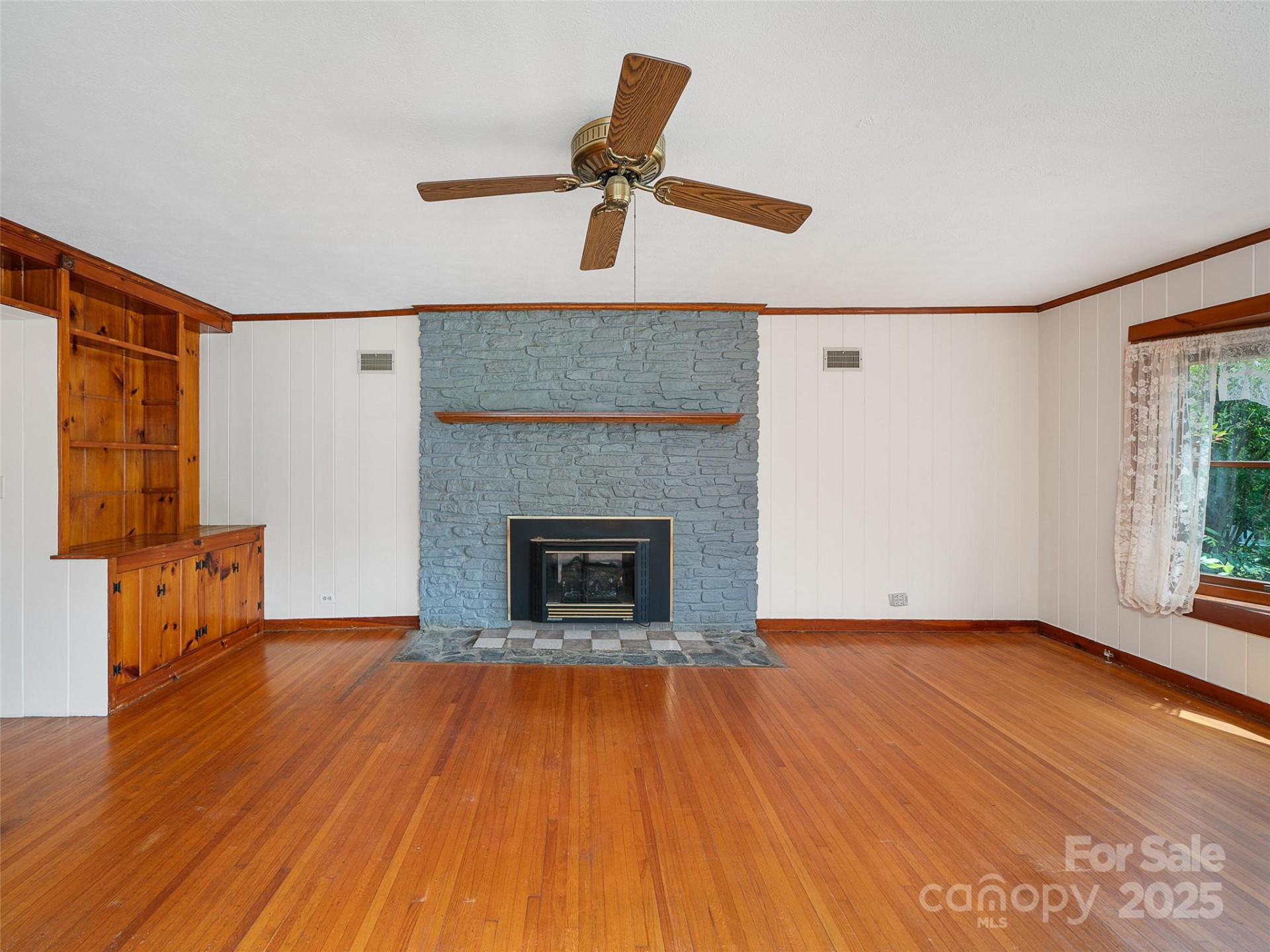 12 Robertson Street - Photo 6