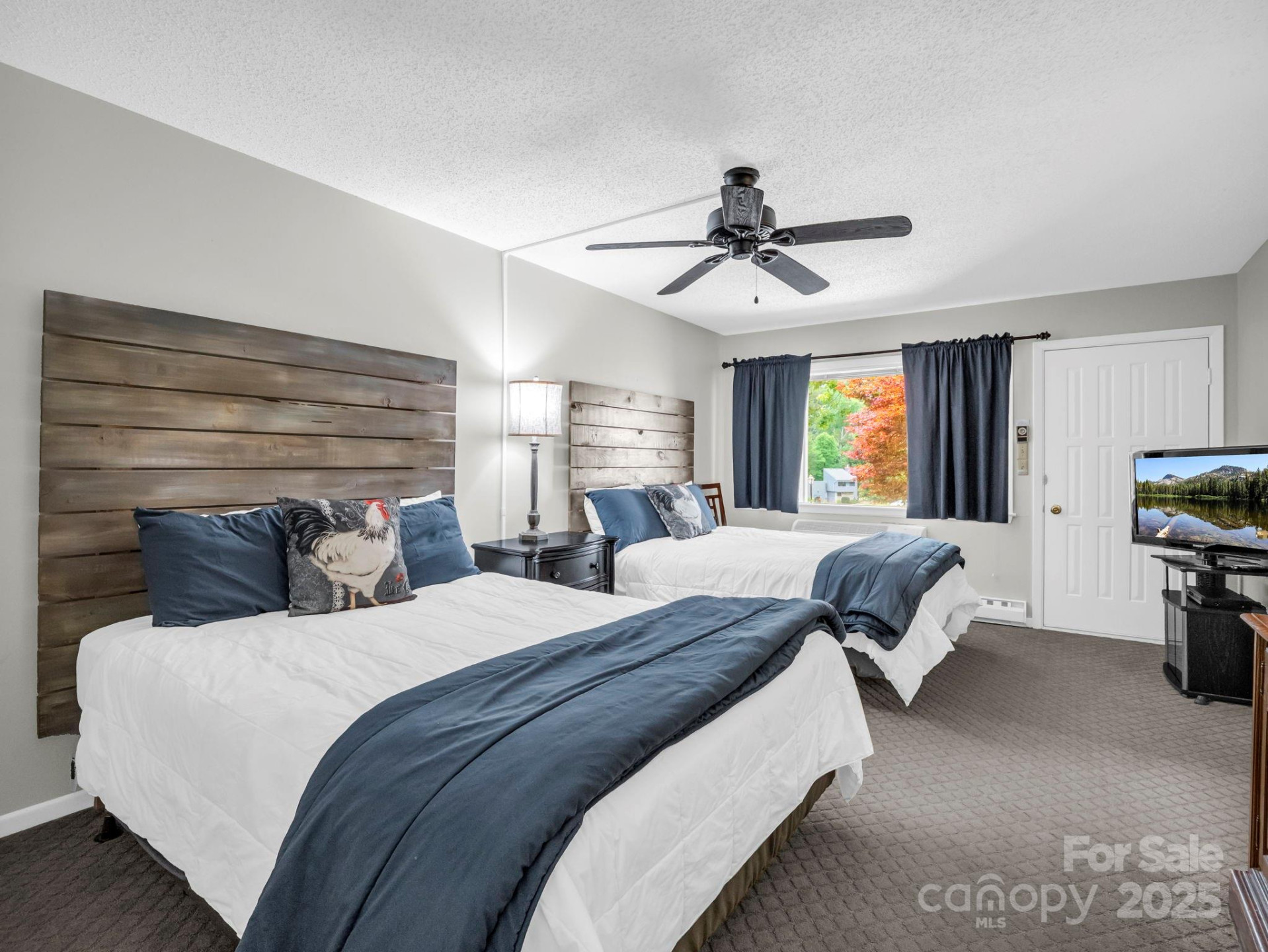 140 West Lake Drive #301 - Photo 17