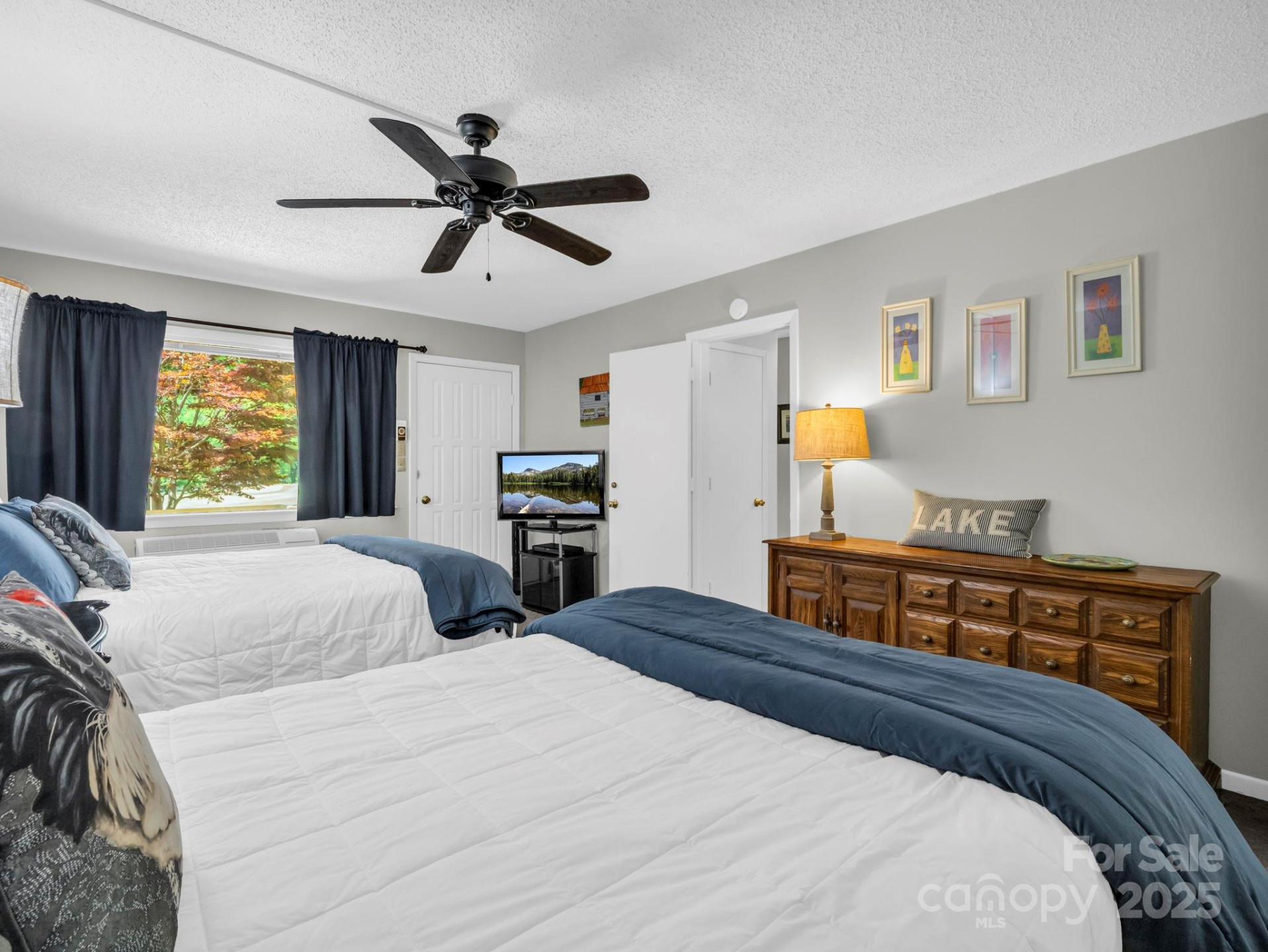 140 West Lake Drive #301 - Photo 18