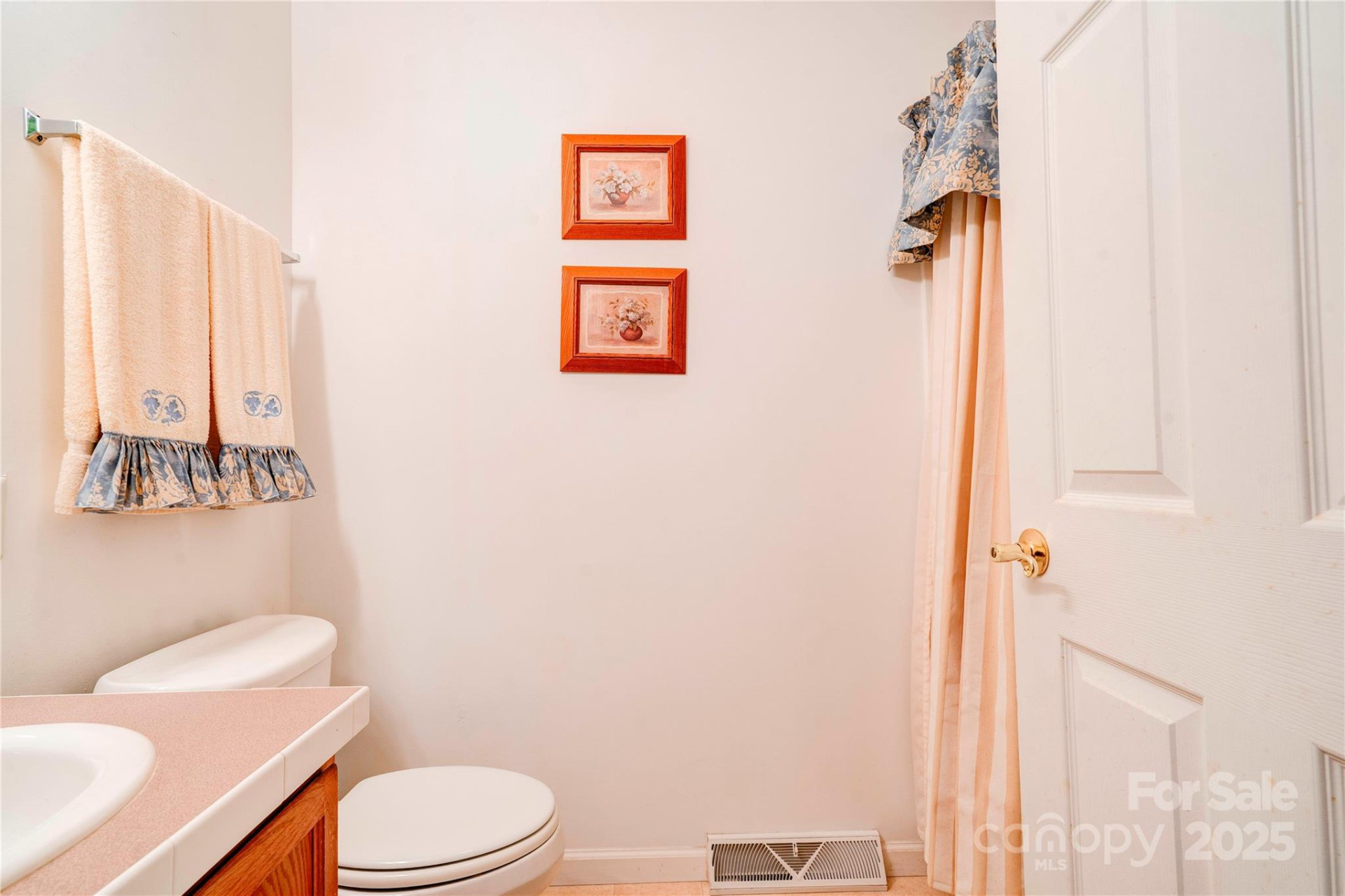 2606 Greenville Highway - Photo 19