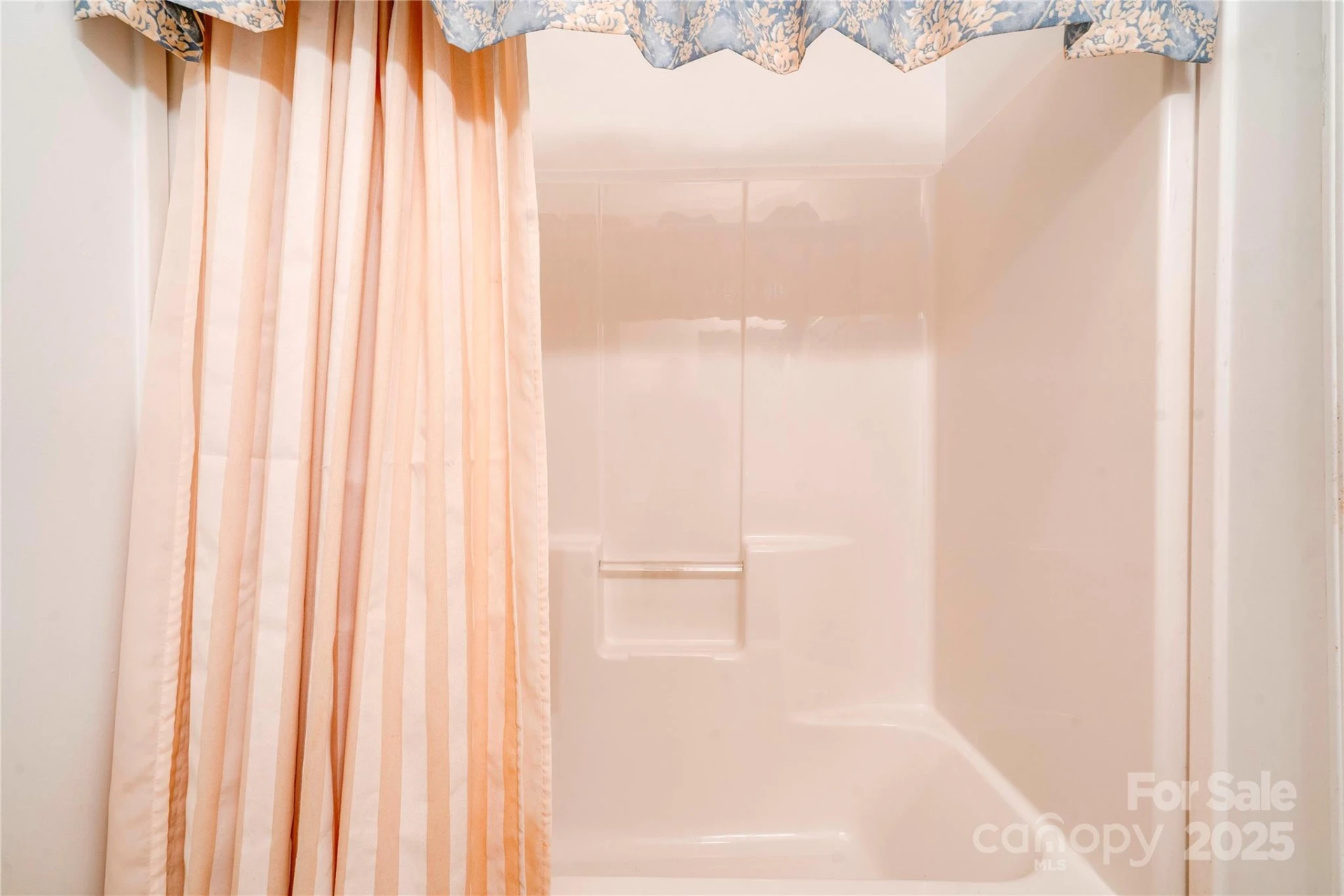 2606 Greenville Highway - Photo 20