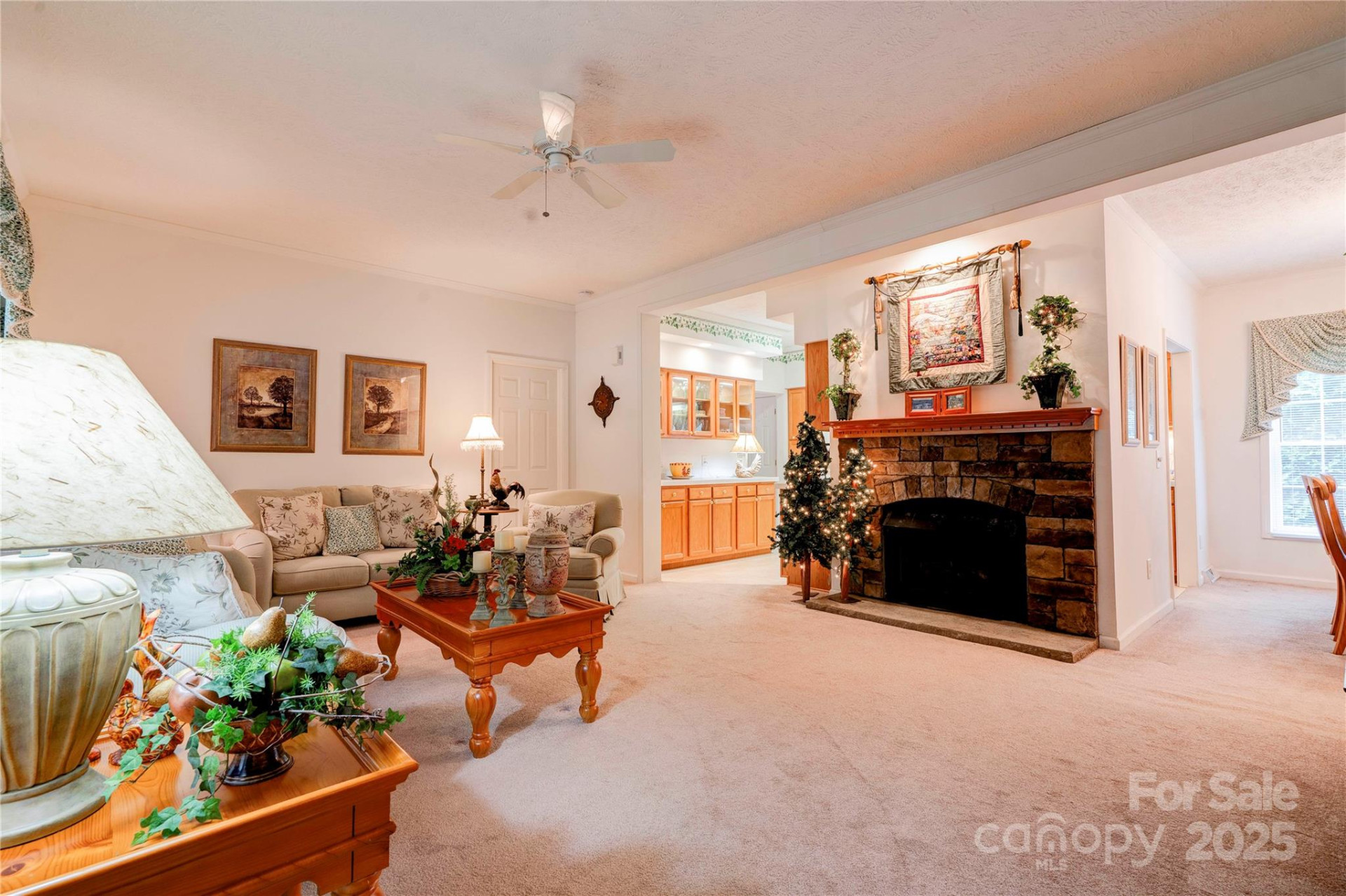 2606 Greenville Highway - Photo 3