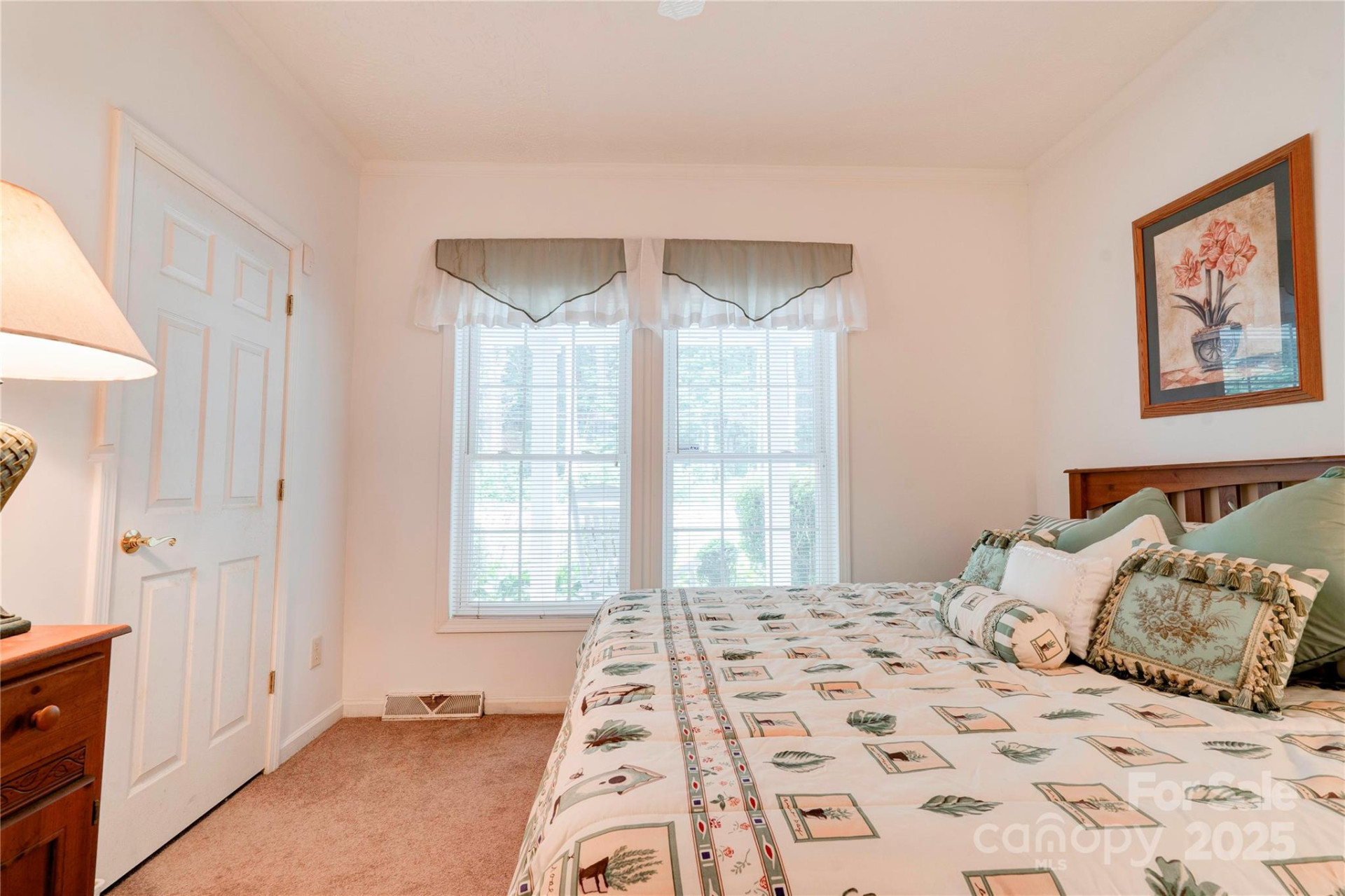 2606 Greenville Highway - Photo 22